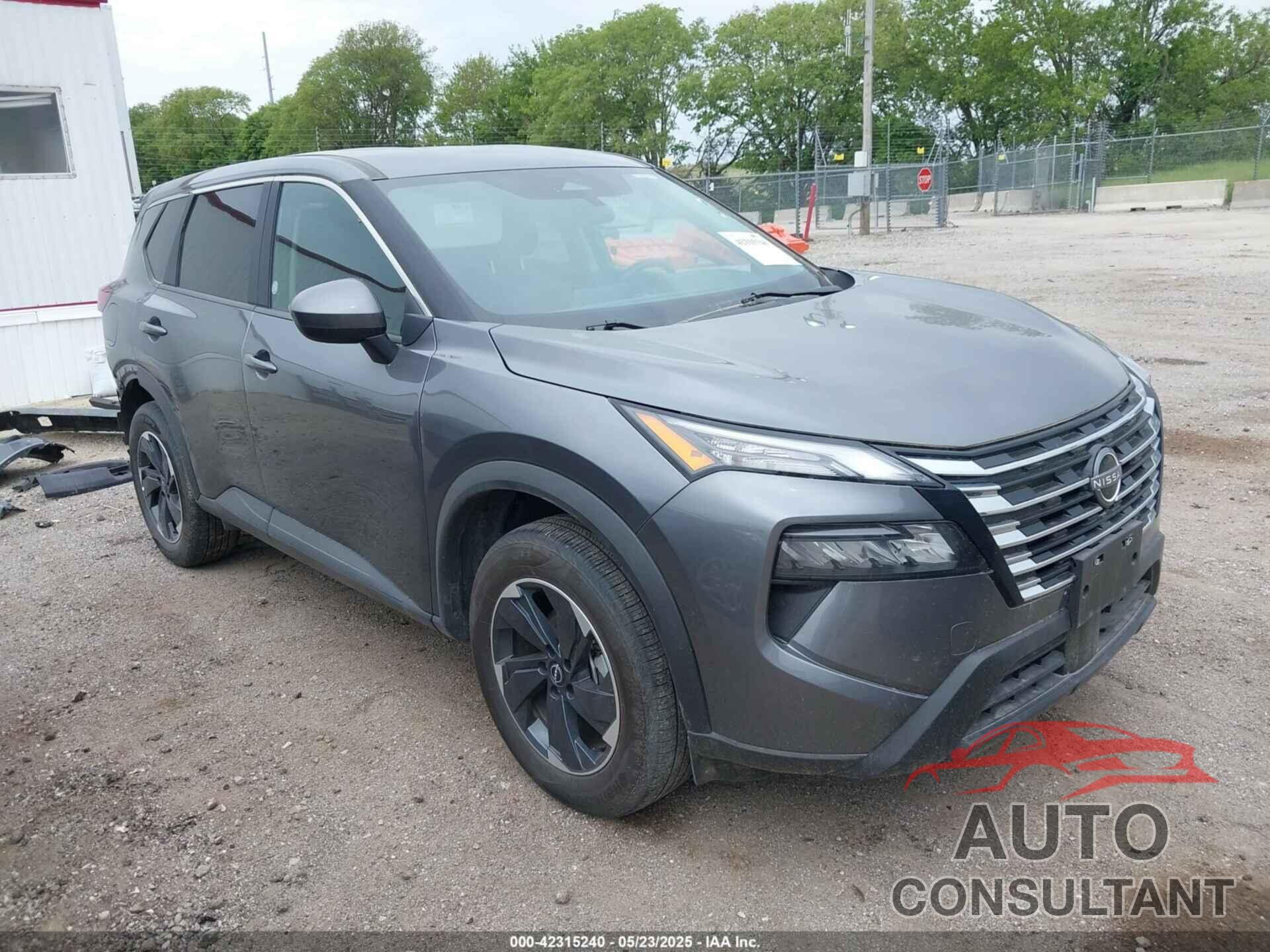 NISSAN ROGUE 2024 - 5N1BT3BB3RC695923