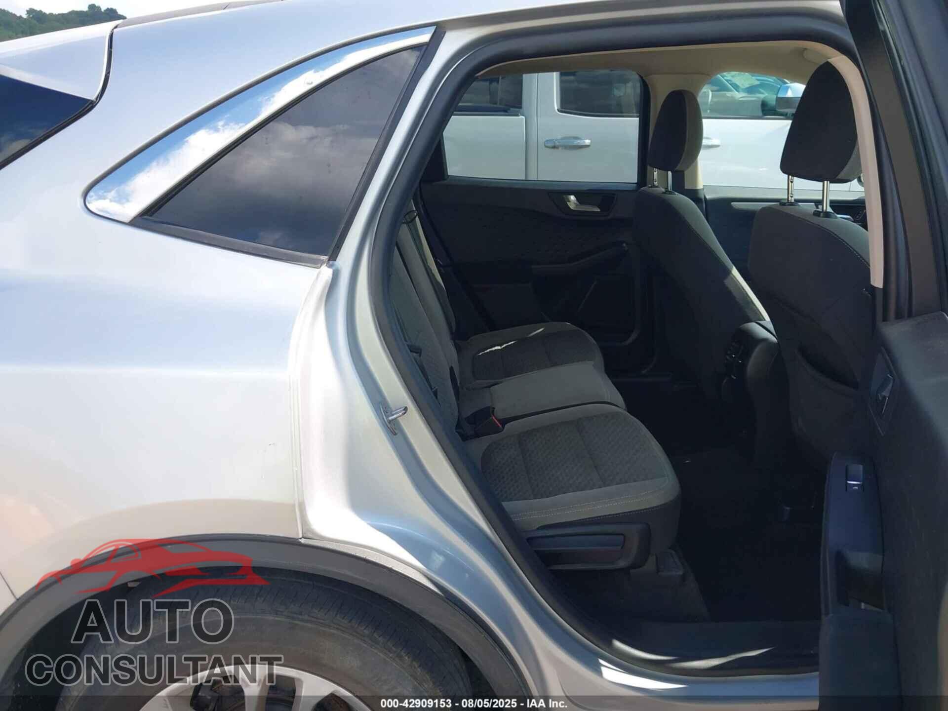 FORD ESCAPE 2020 - 1FMCU0G65LUA55497