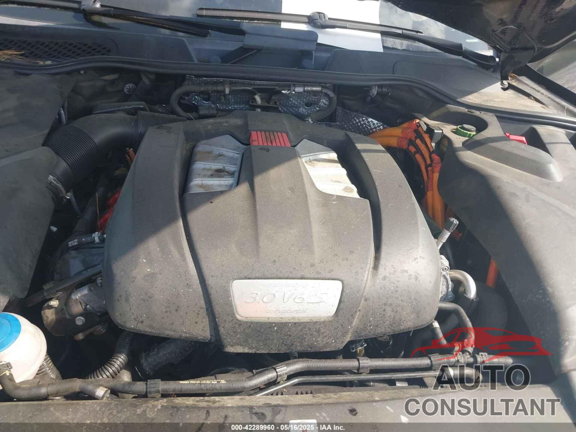 PORSCHE CAYENNE E-HYBRID 2016 - WP1AE2A27GLA59572