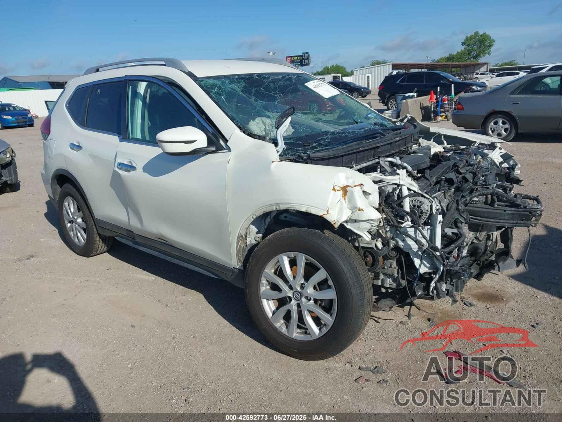 NISSAN ROGUE 2017 - 5N1AT2MV8HC882490