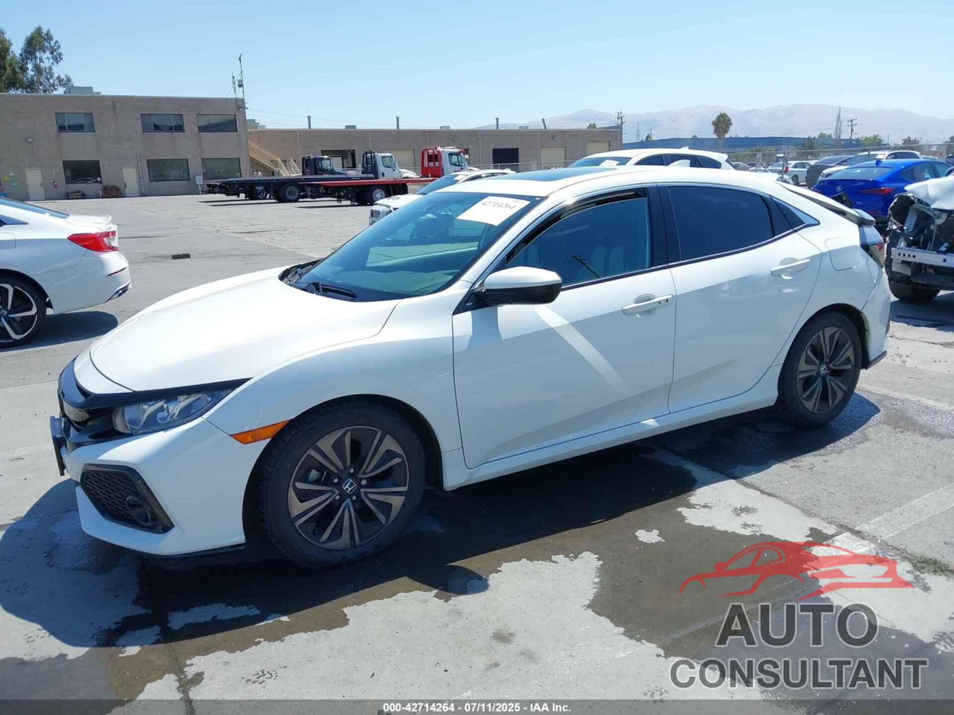 HONDA CIVIC 2017 - SHHFK7H56HU425246