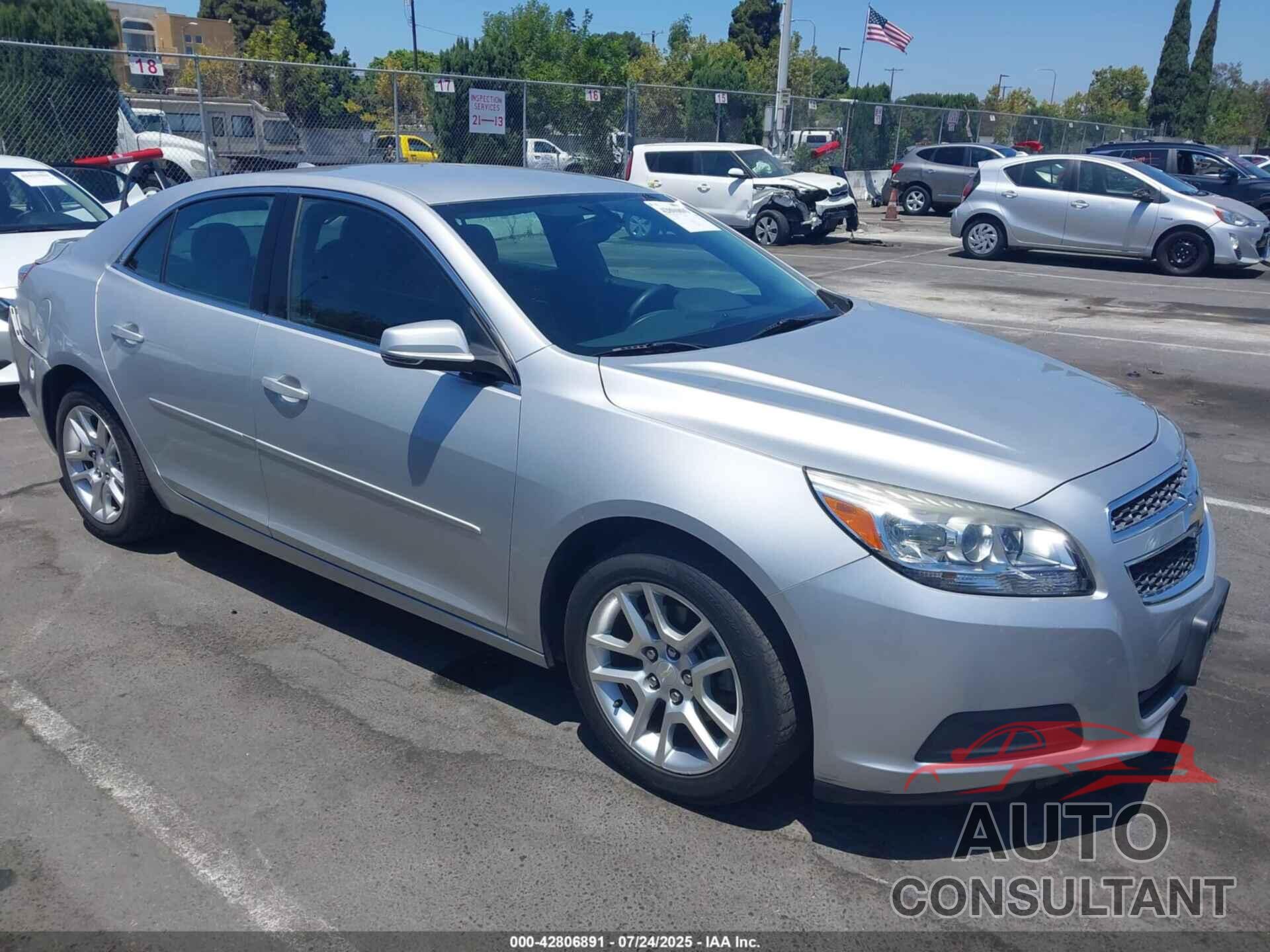 CHEVROLET MALIBU 2013 - 1G11C5SA3DF232585