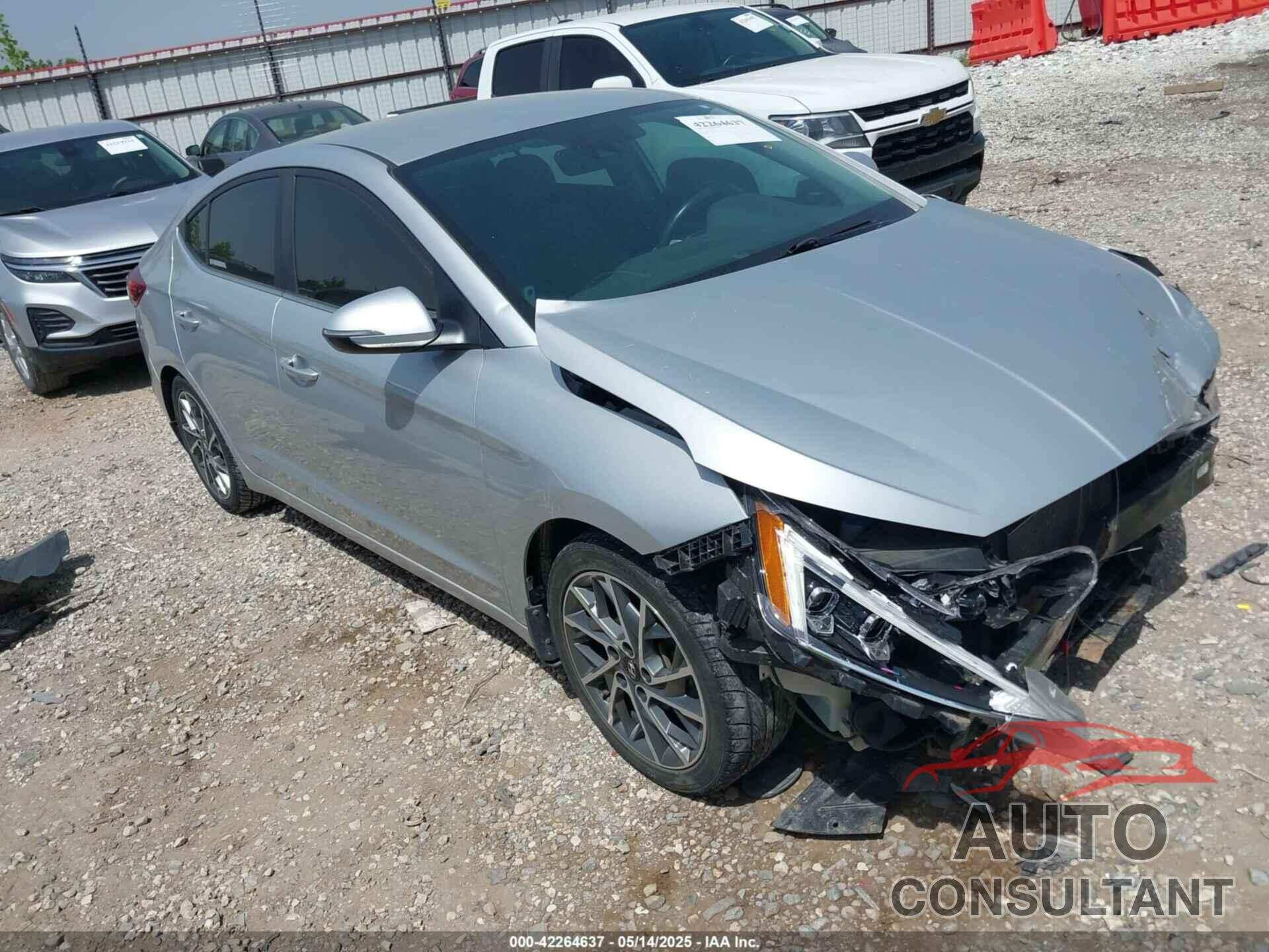 HYUNDAI ELANTRA 2019 - KMHD84LF4KU864915