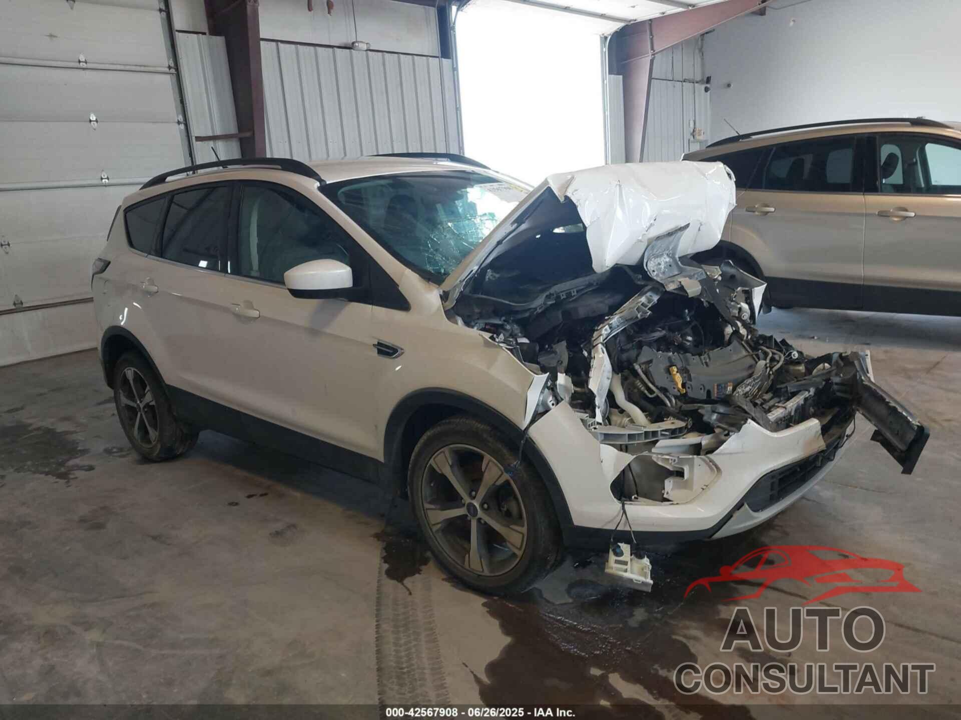 FORD ESCAPE 2018 - 1FMCU9HD7JUA23018