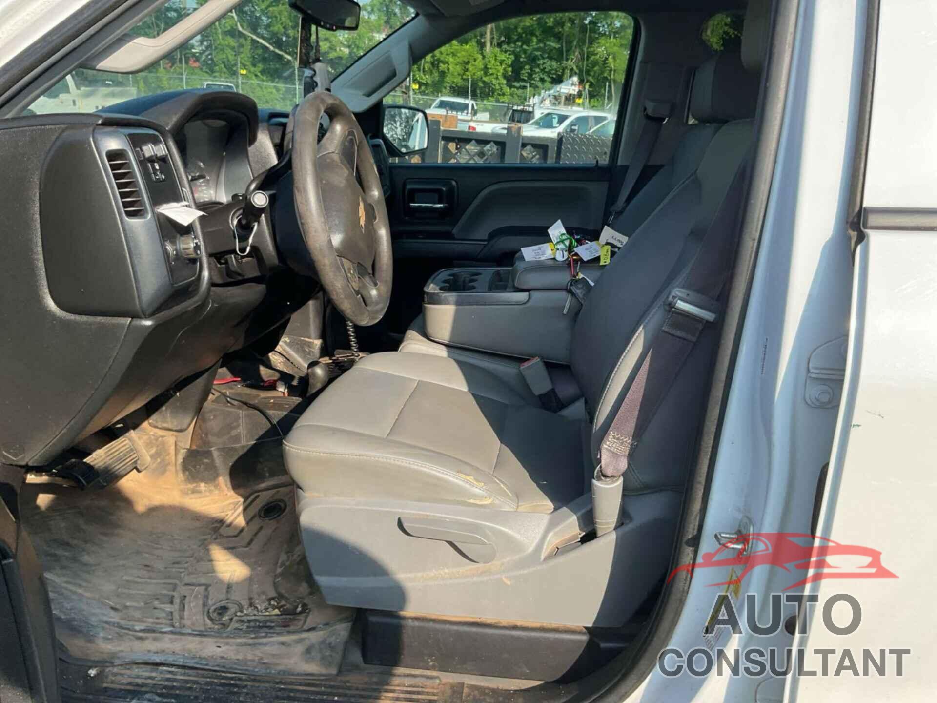 CHEVROLET SILVERADO 2500HD 2017 - 1GC2KUEG6HZ303839