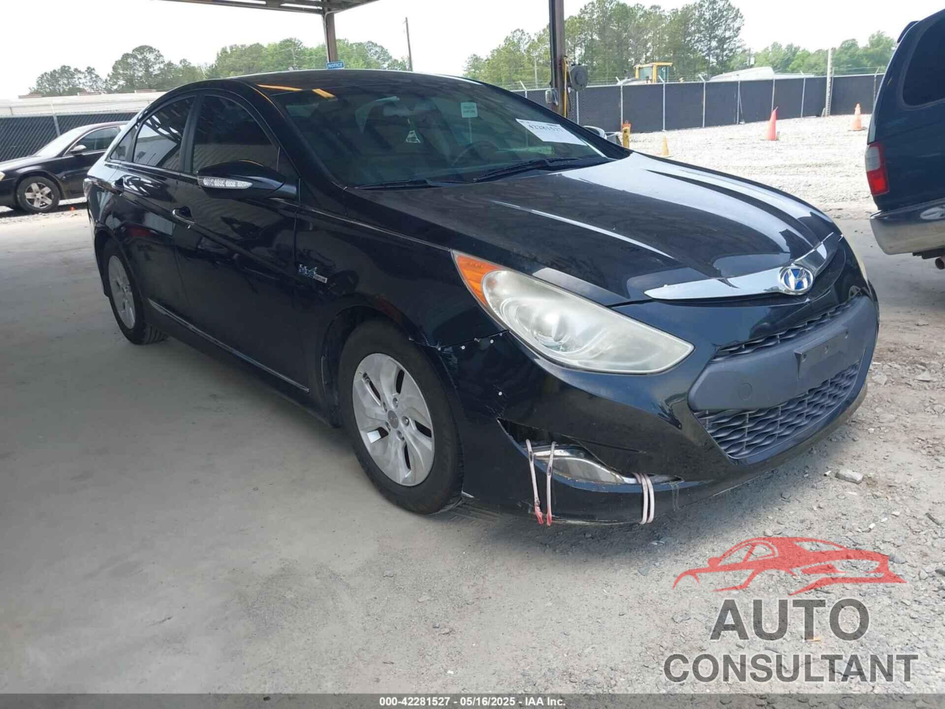 HYUNDAI SONATA HYBRID 2013 - KMHEC4A45DA087265