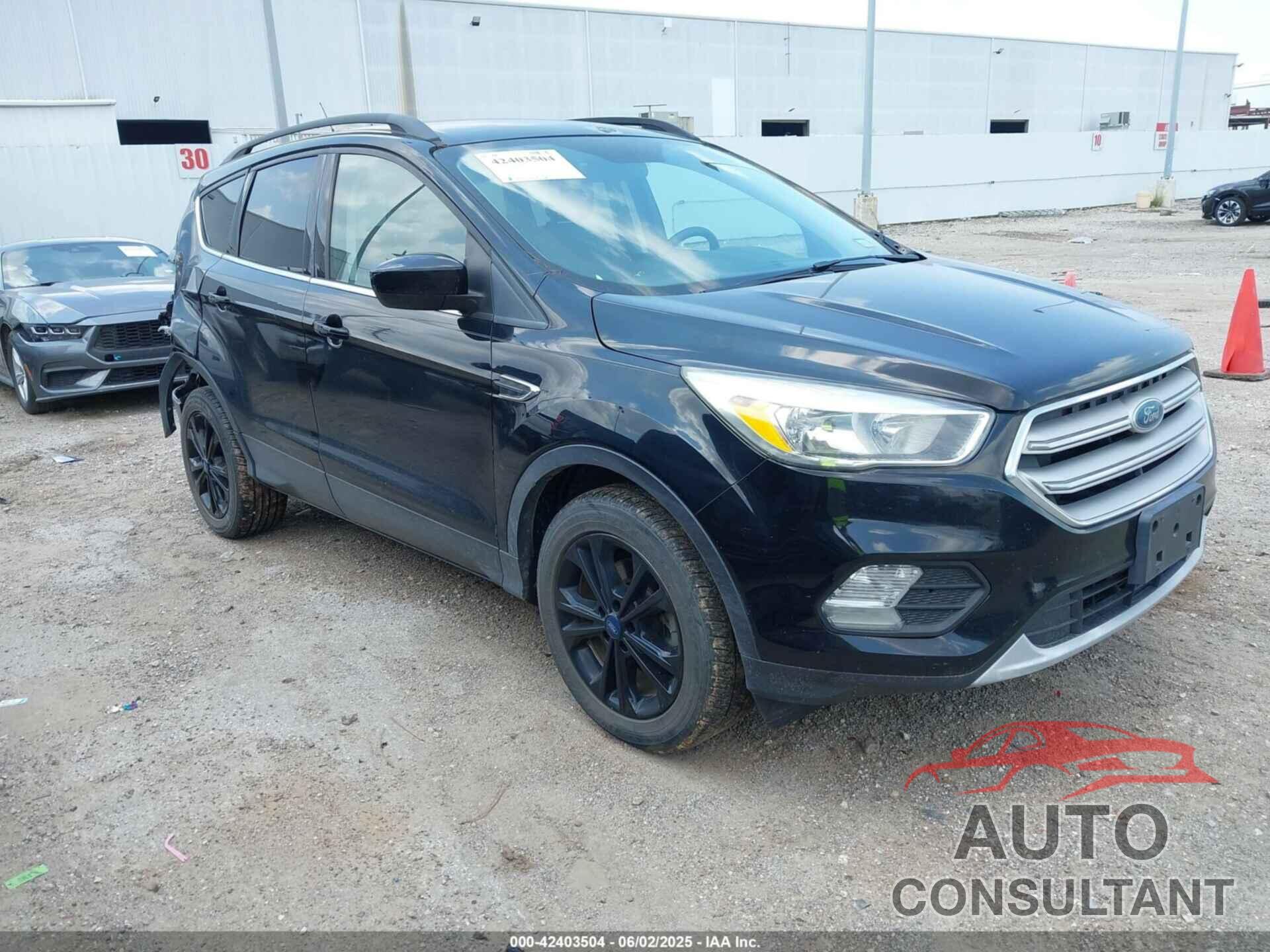 FORD ESCAPE 2018 - 1FMCU0GD1JUD59051