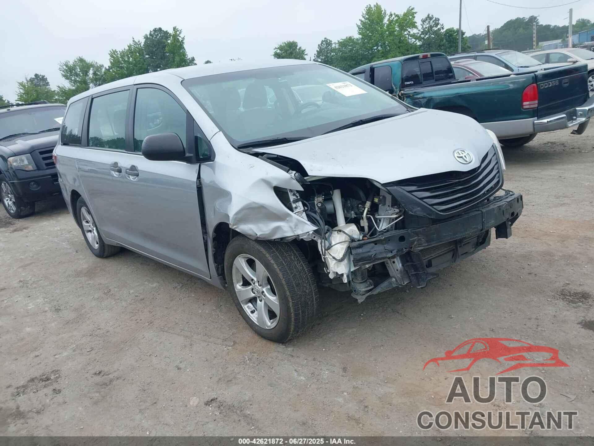 TOYOTA SIENNA 2017 - 5TDZZ3DC8HS772354
