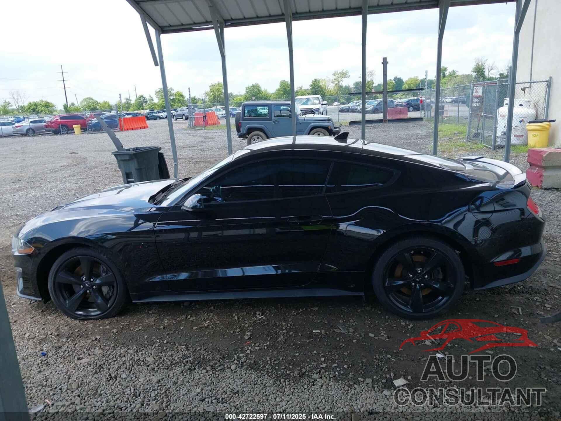 FORD MUSTANG 2021 - 1FA6P8CF8M5152398