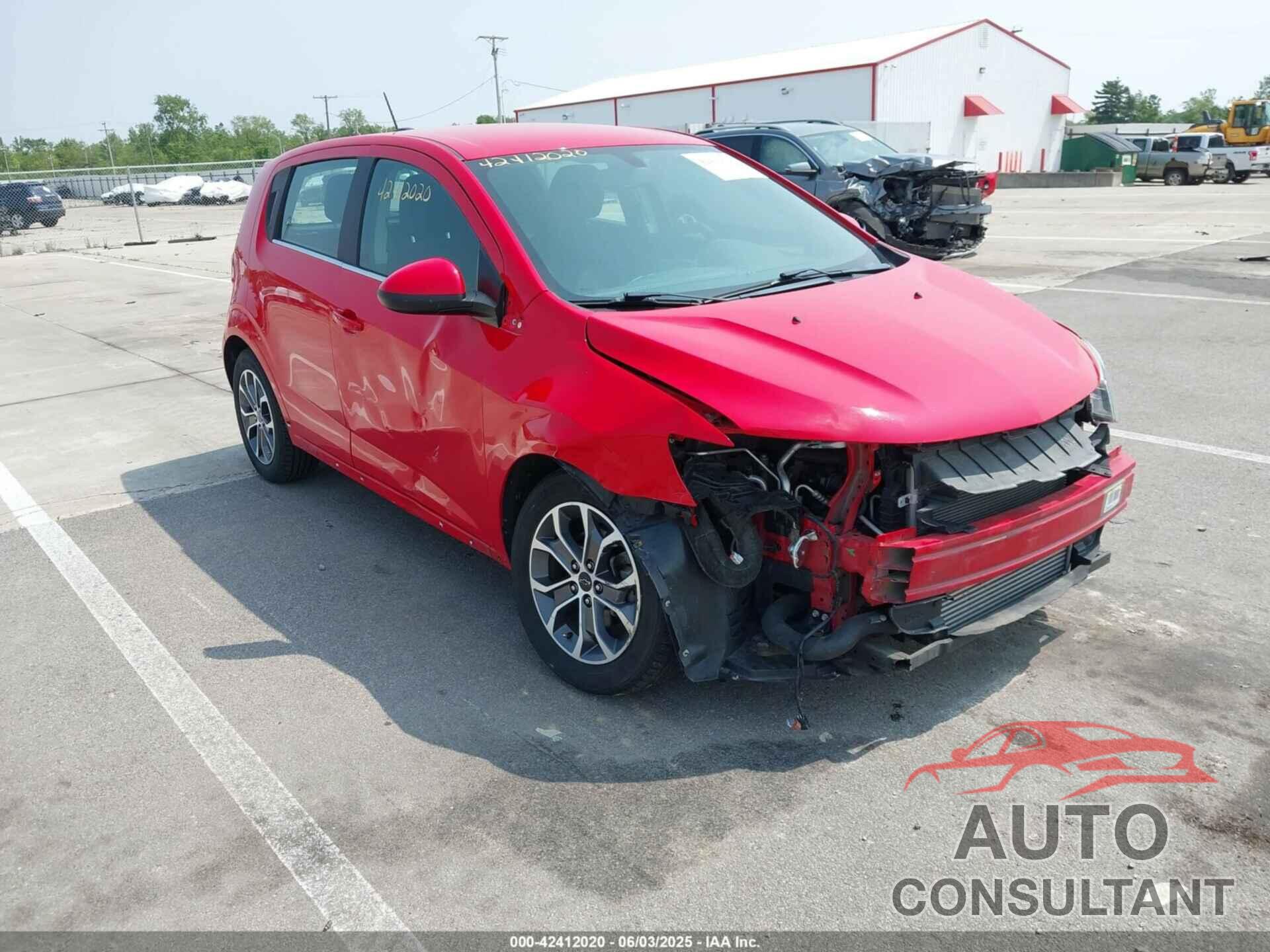 CHEVROLET SONIC 2019 - 1G1JD6SBXK4135954
