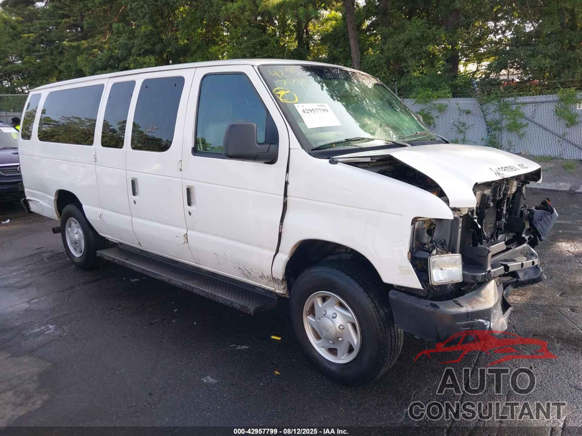 FORD E-350 SUPER DUTY 2010 - 1FBSS3BLXADA00601