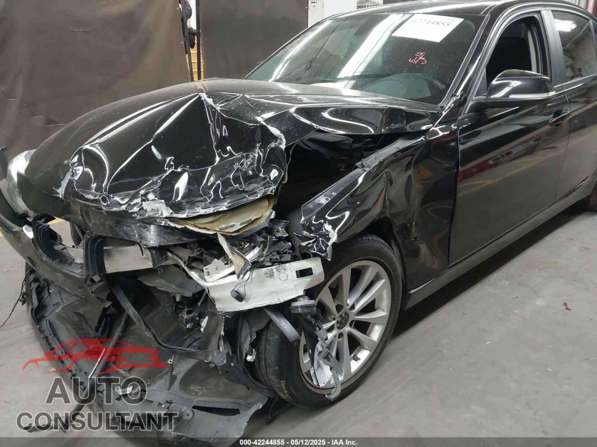 BMW 320I 2016 - WBA8A9C59GK617629