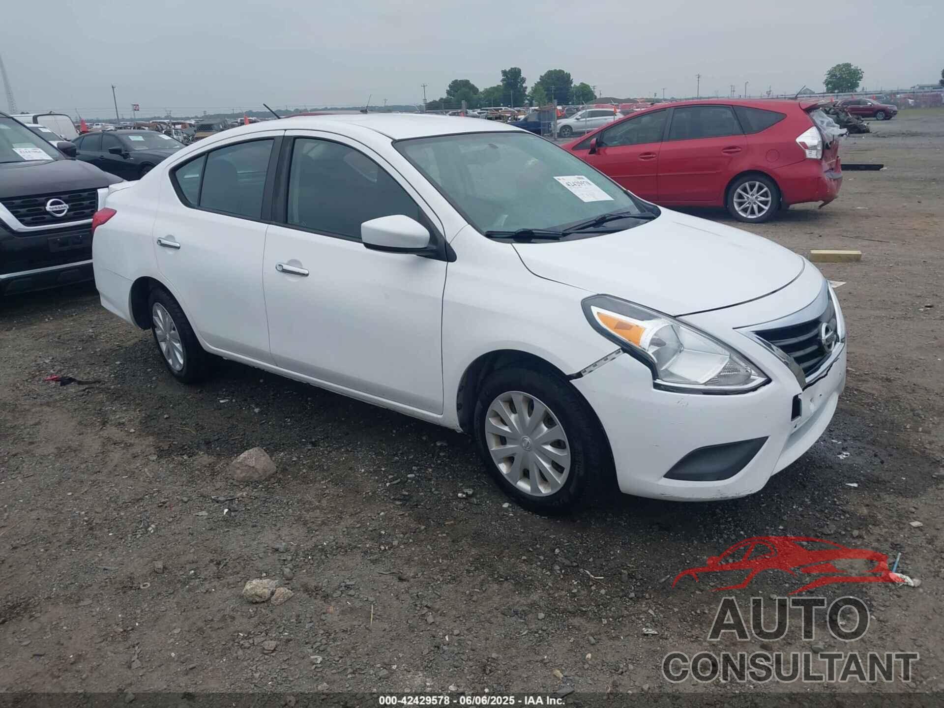 NISSAN VERSA 2017 - 3N1CN7AP7HK424138