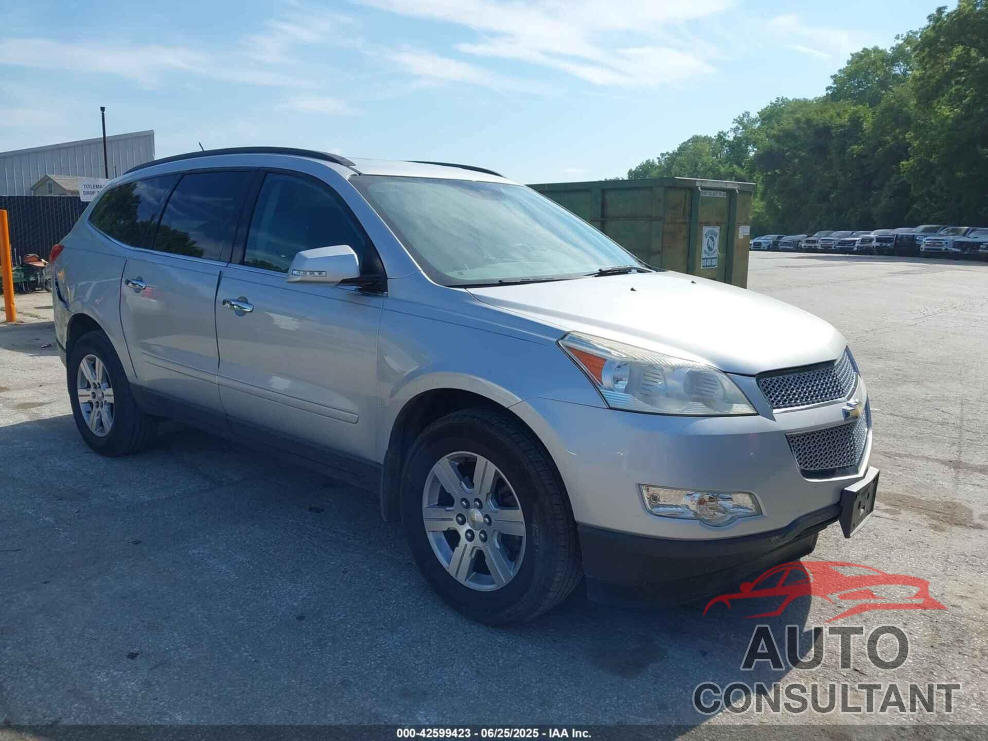 CHEVROLET TRAVERSE 2011 - 1GNKVJED7BJ382639