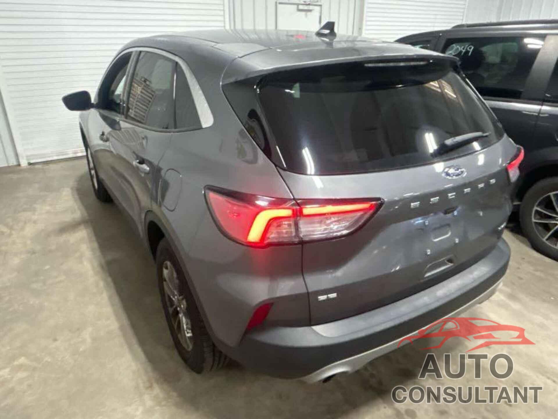 FORD ESCAPE 2022 - 1FMCU9G64NUB35395