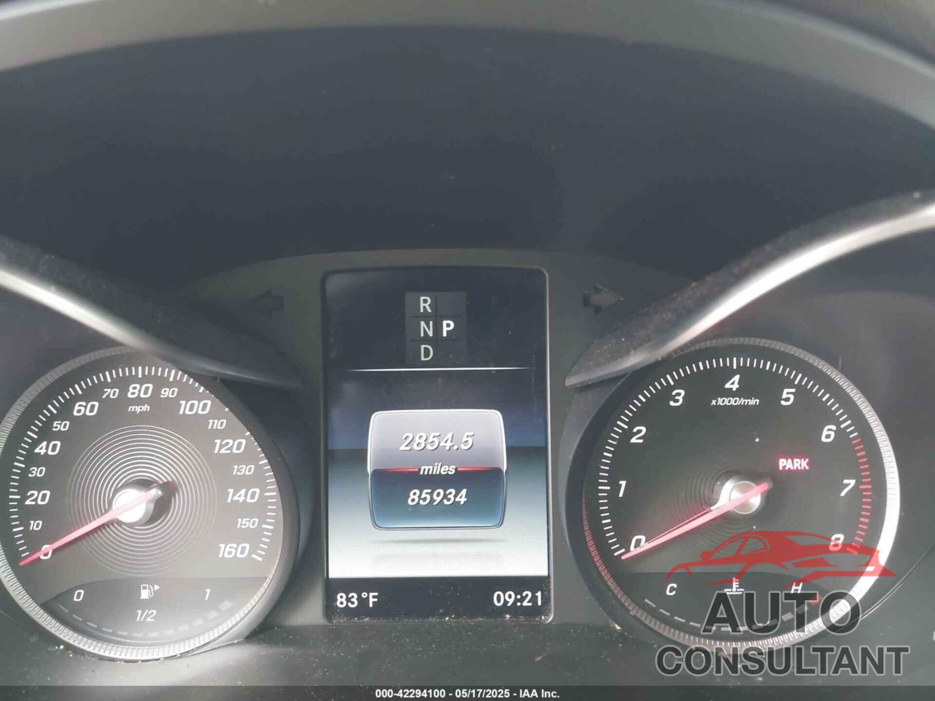 MERCEDES-BENZ GLC 300 2018 - WDC0G4KB7JV082647