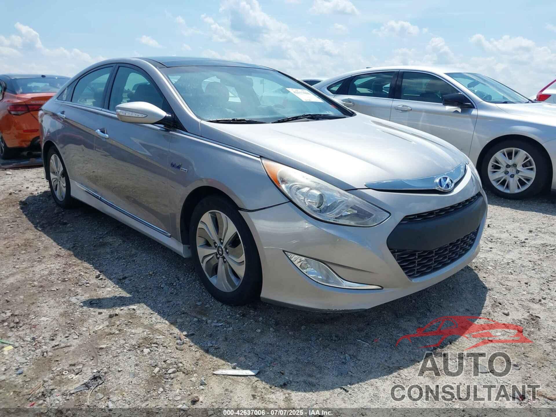 HYUNDAI SONATA HYBRID 2014 - KMHEC4A49EA105218