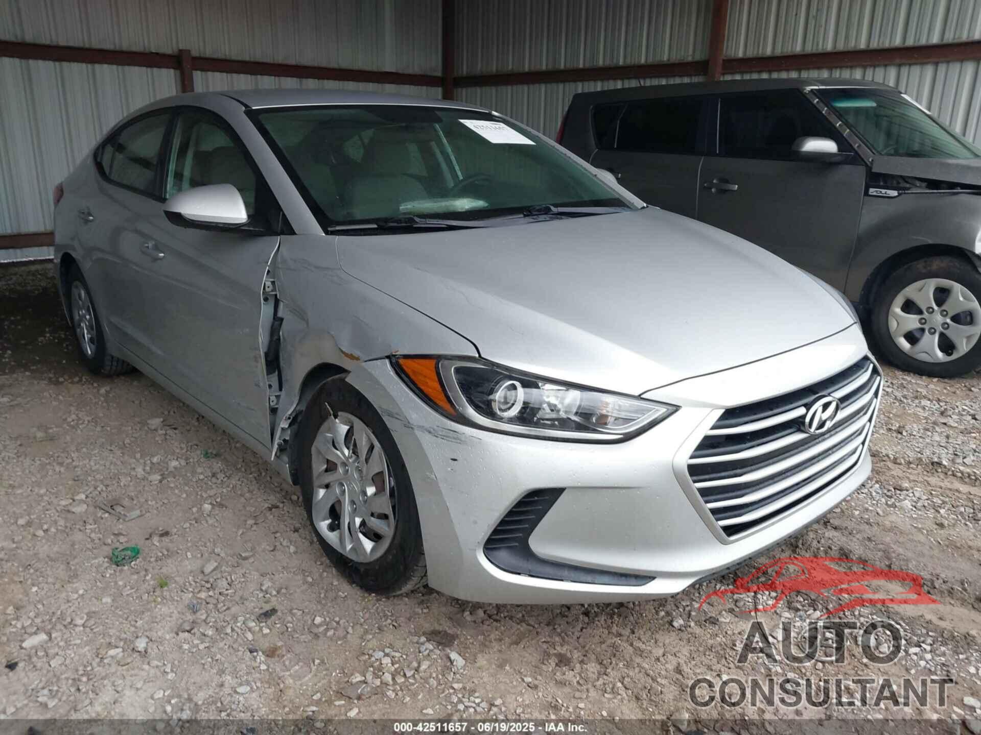 HYUNDAI ELANTRA 2018 - 5NPD74LF1JH350052