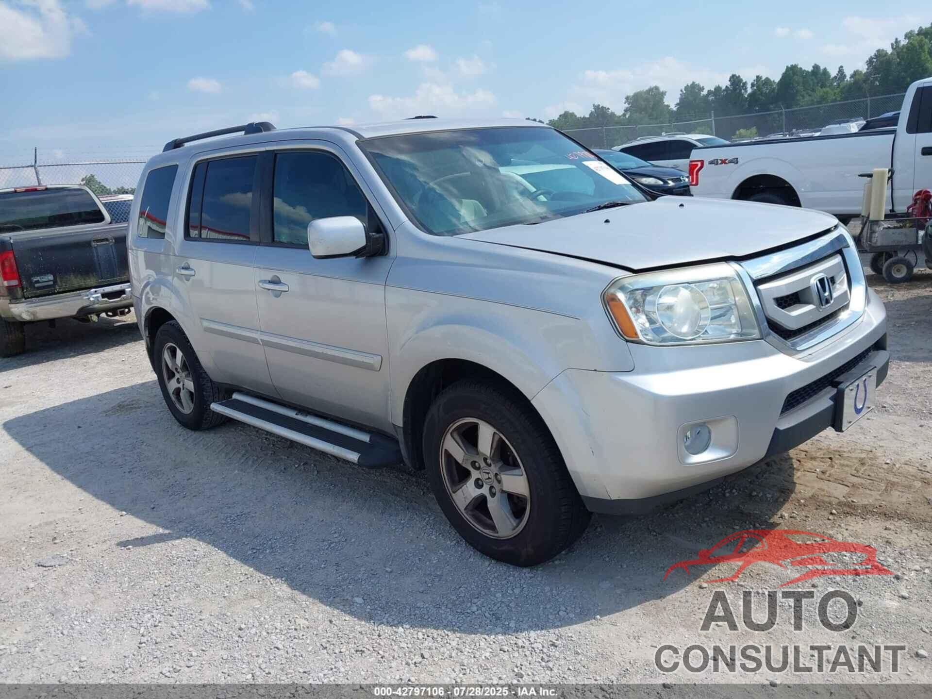 HONDA PILOT 2010 - 5FNYF3H43AB012981