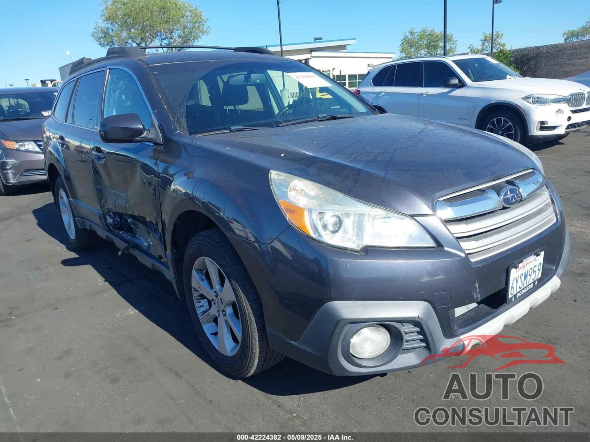 SUBARU OUTBACK 2013 - 4S4BRBCC6D3237401