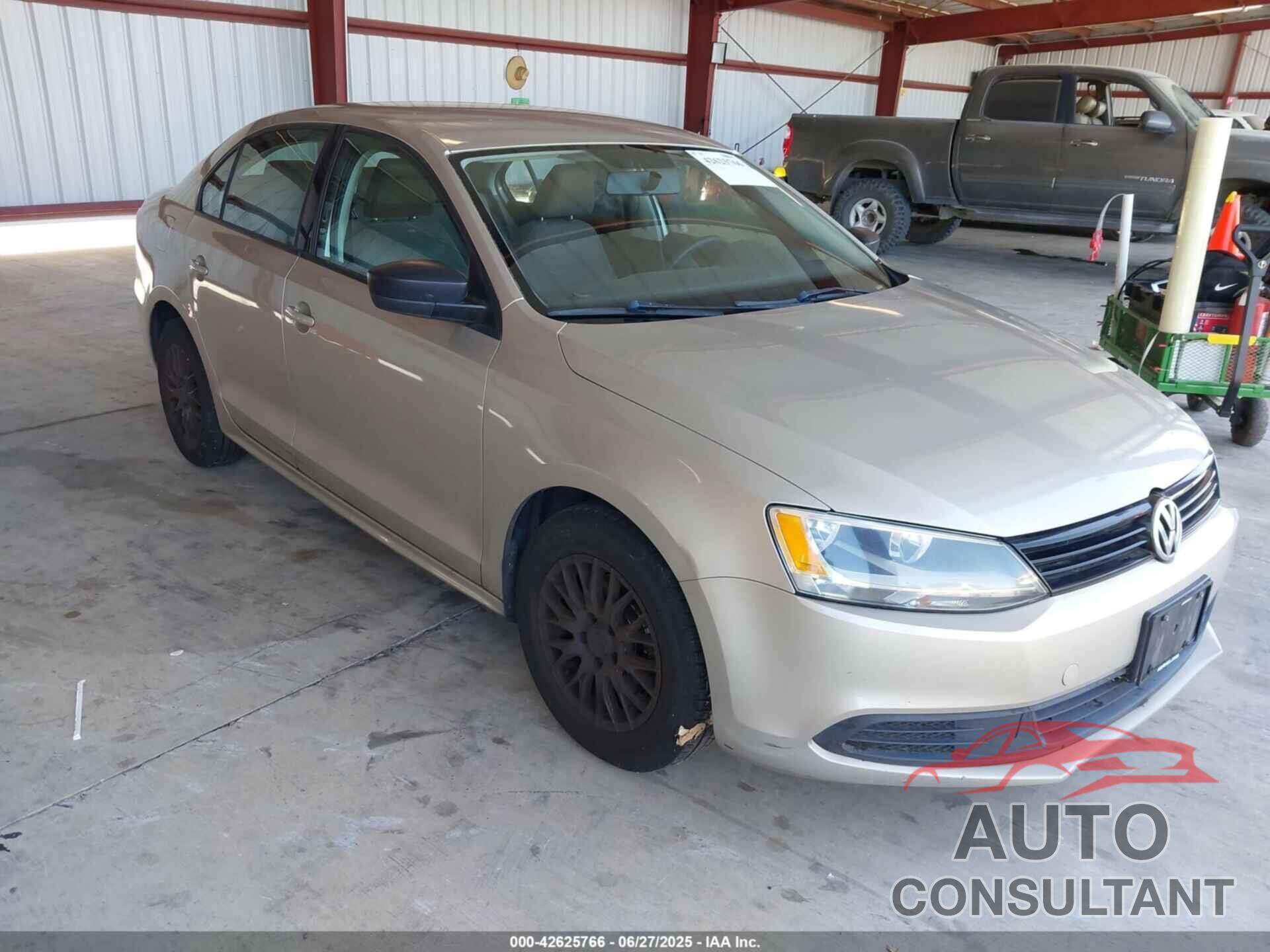 VOLKSWAGEN JETTA 2012 - 3VW2K7AJ3CM470296