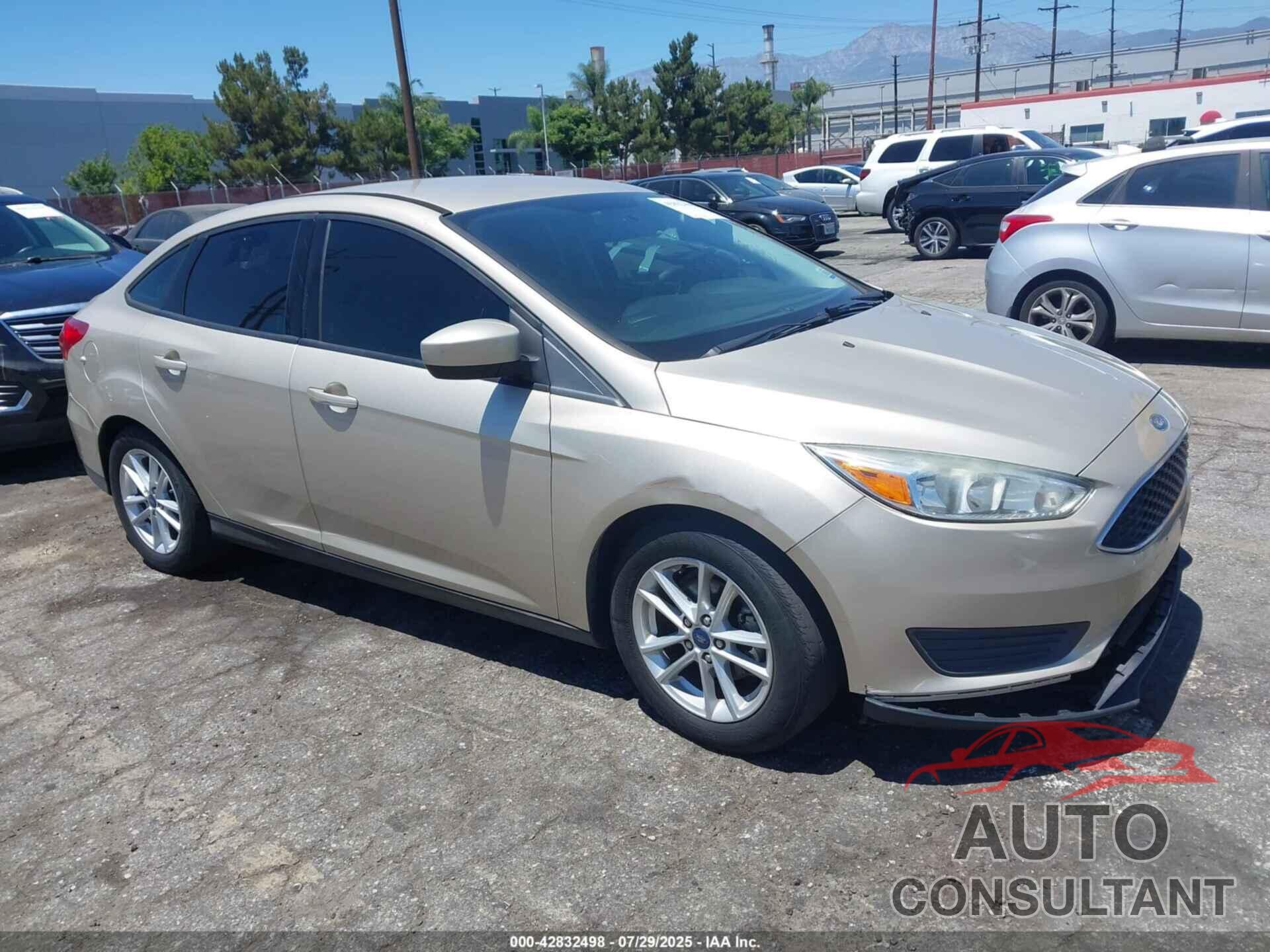 FORD FOCUS 2018 - 1FADP3F29JL322472