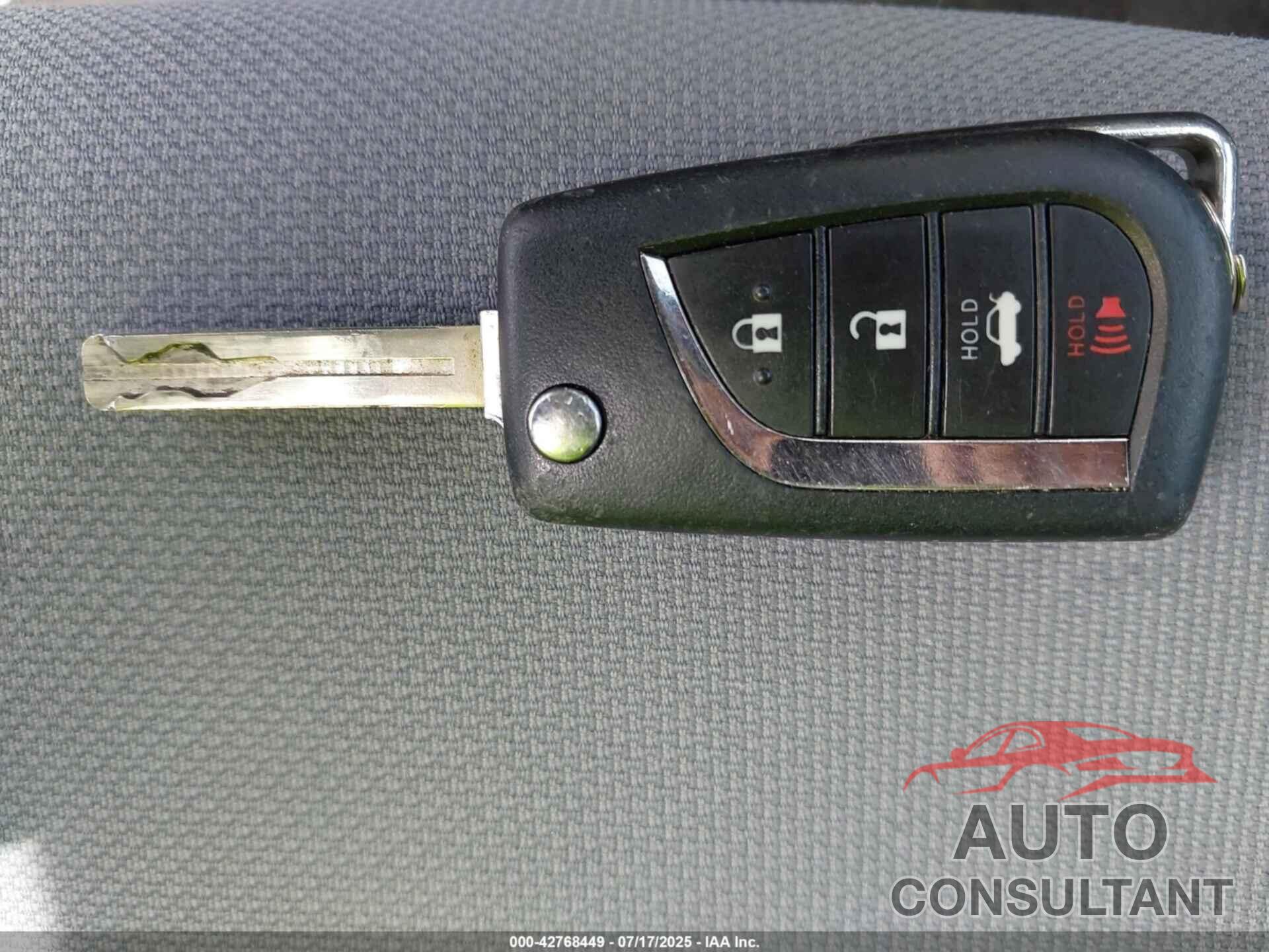 TOYOTA COROLLA 2020 - 5YFS4RCE6LP007795