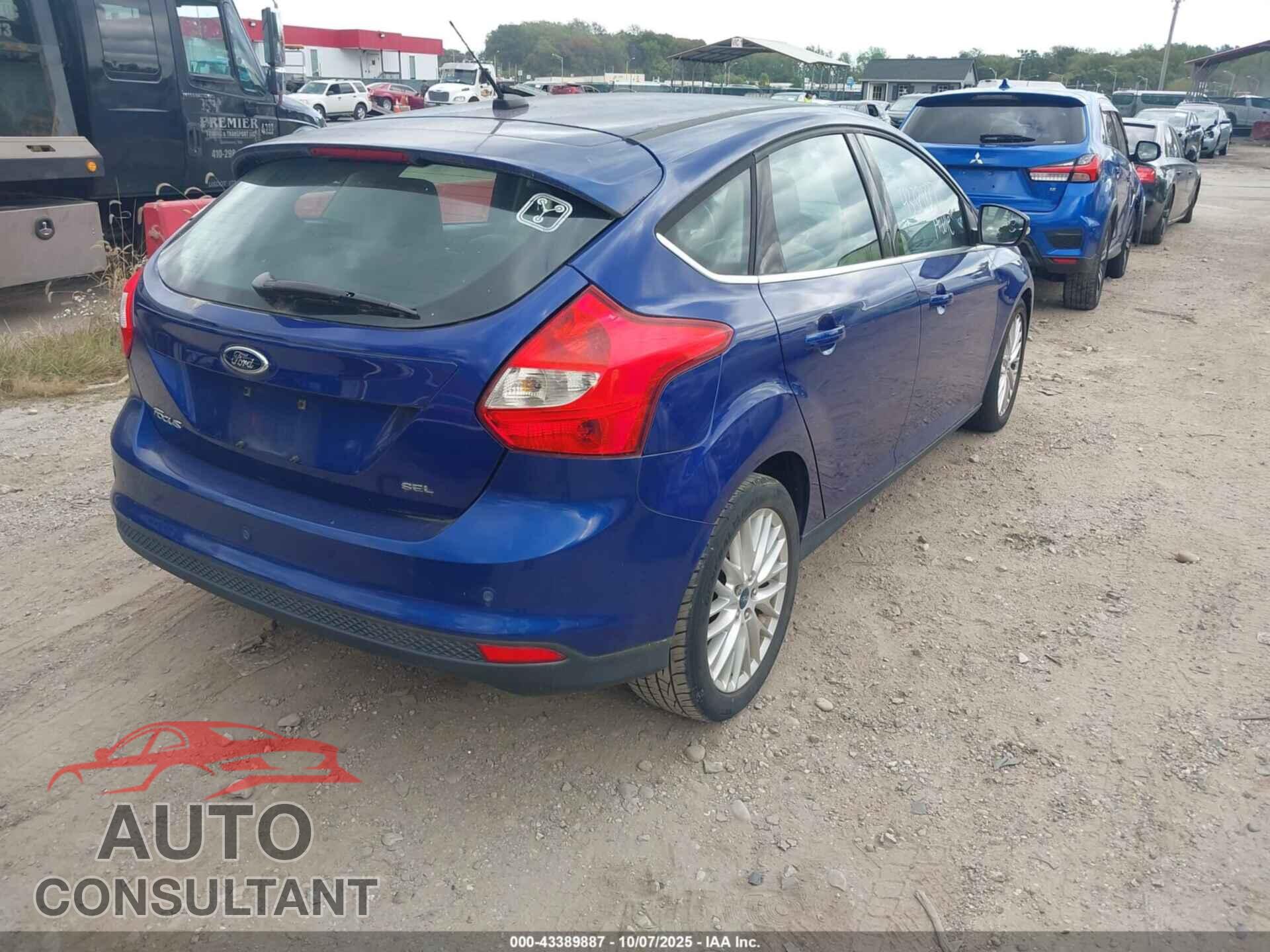 FORD FOCUS 2012 - 1FAHP3M27CL473575