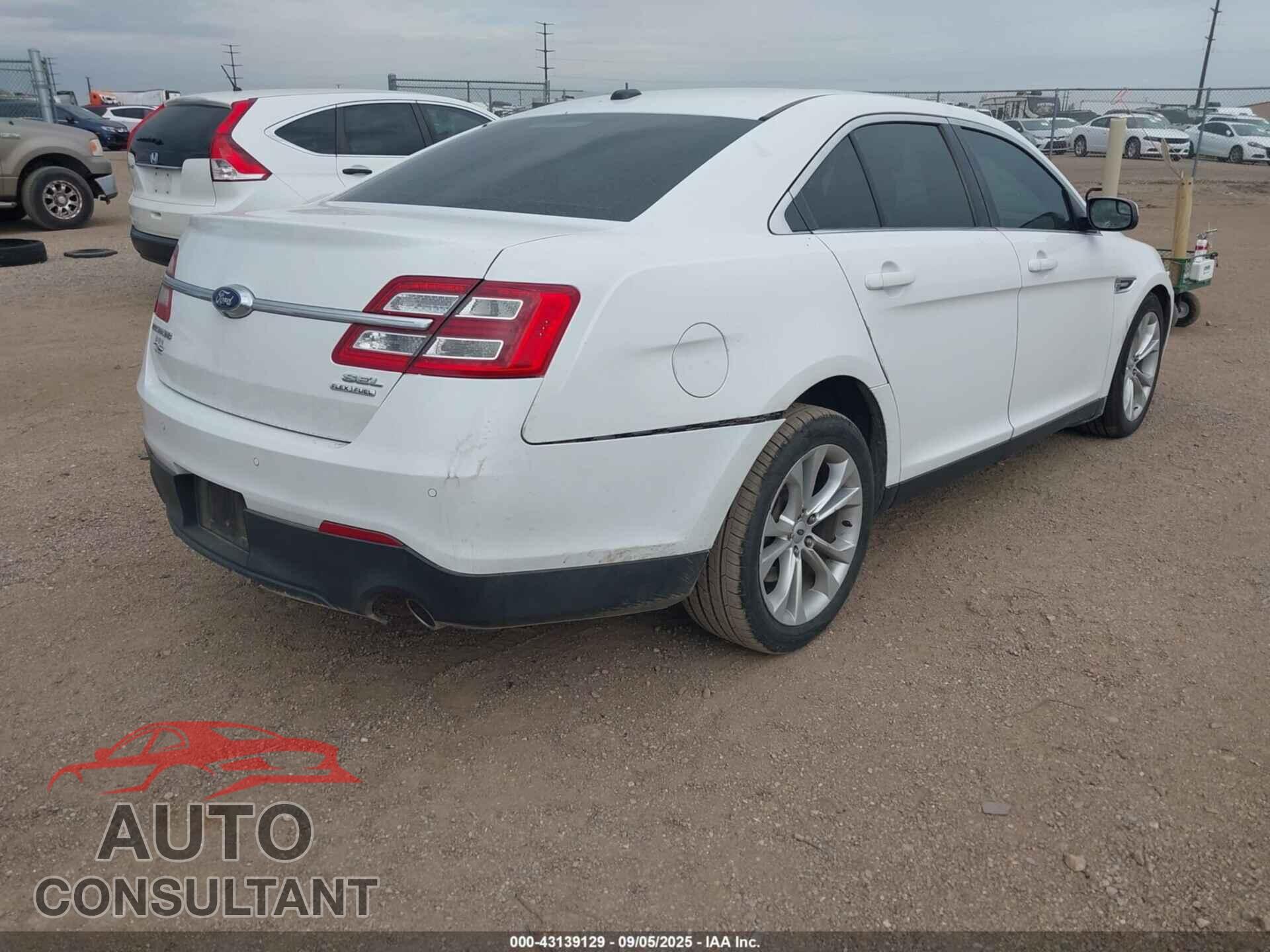 FORD TAURUS 2013 - 1FAHP2E86DG164543