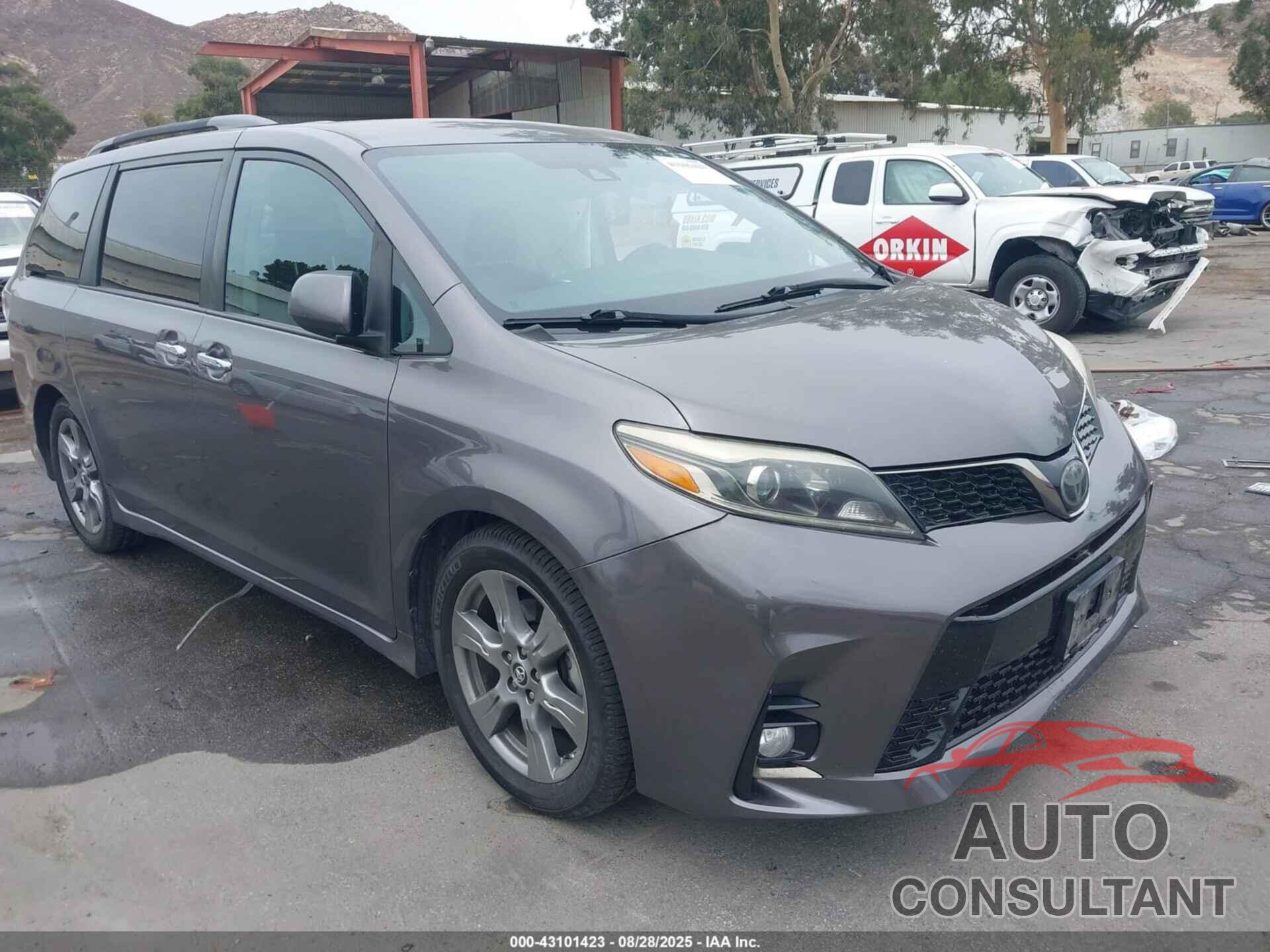 TOYOTA SIENNA 2019 - 5TDXZ3DC7KS987609