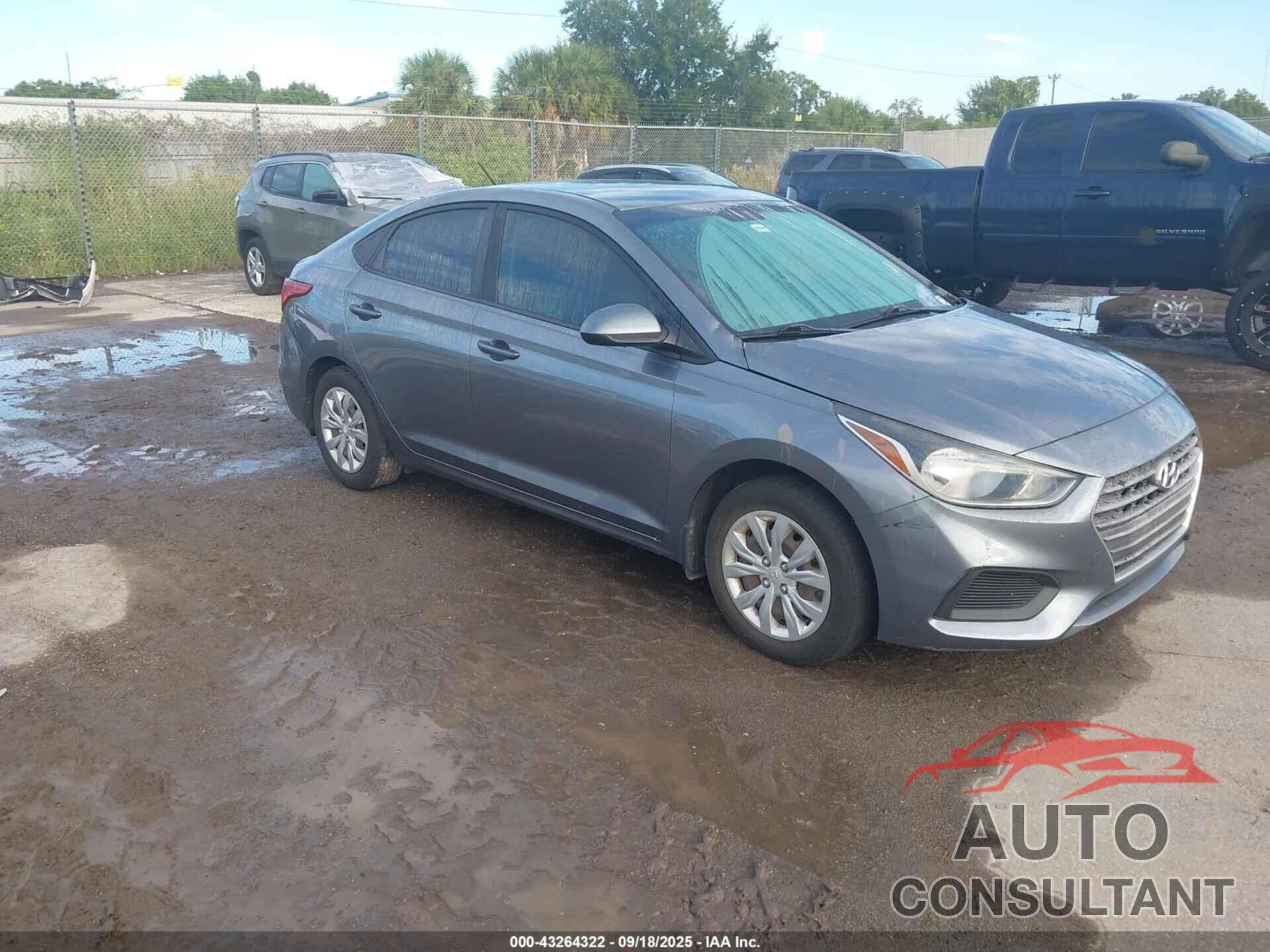 HYUNDAI ACCENT 2018 - 3KPC24A37JE026322