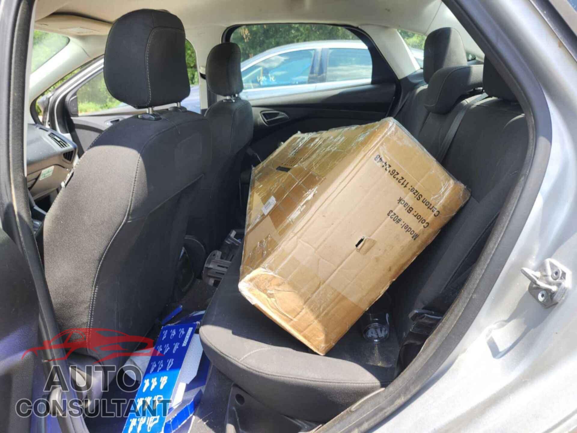 FORD FOCUS 2016 - 1FADP3E21GL298582