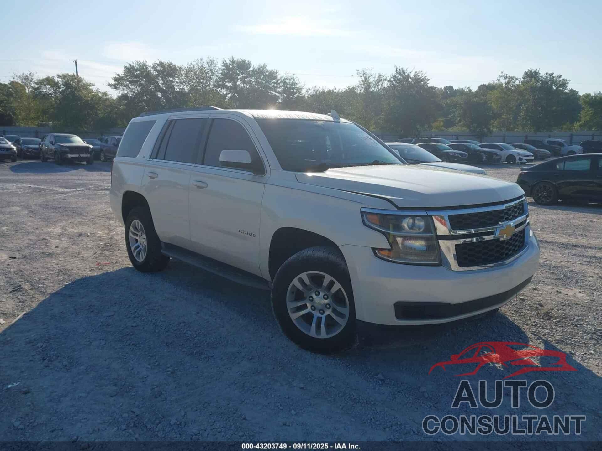 CHEVROLET TAHOE 2015 - 1GNSCBKC0FR519645