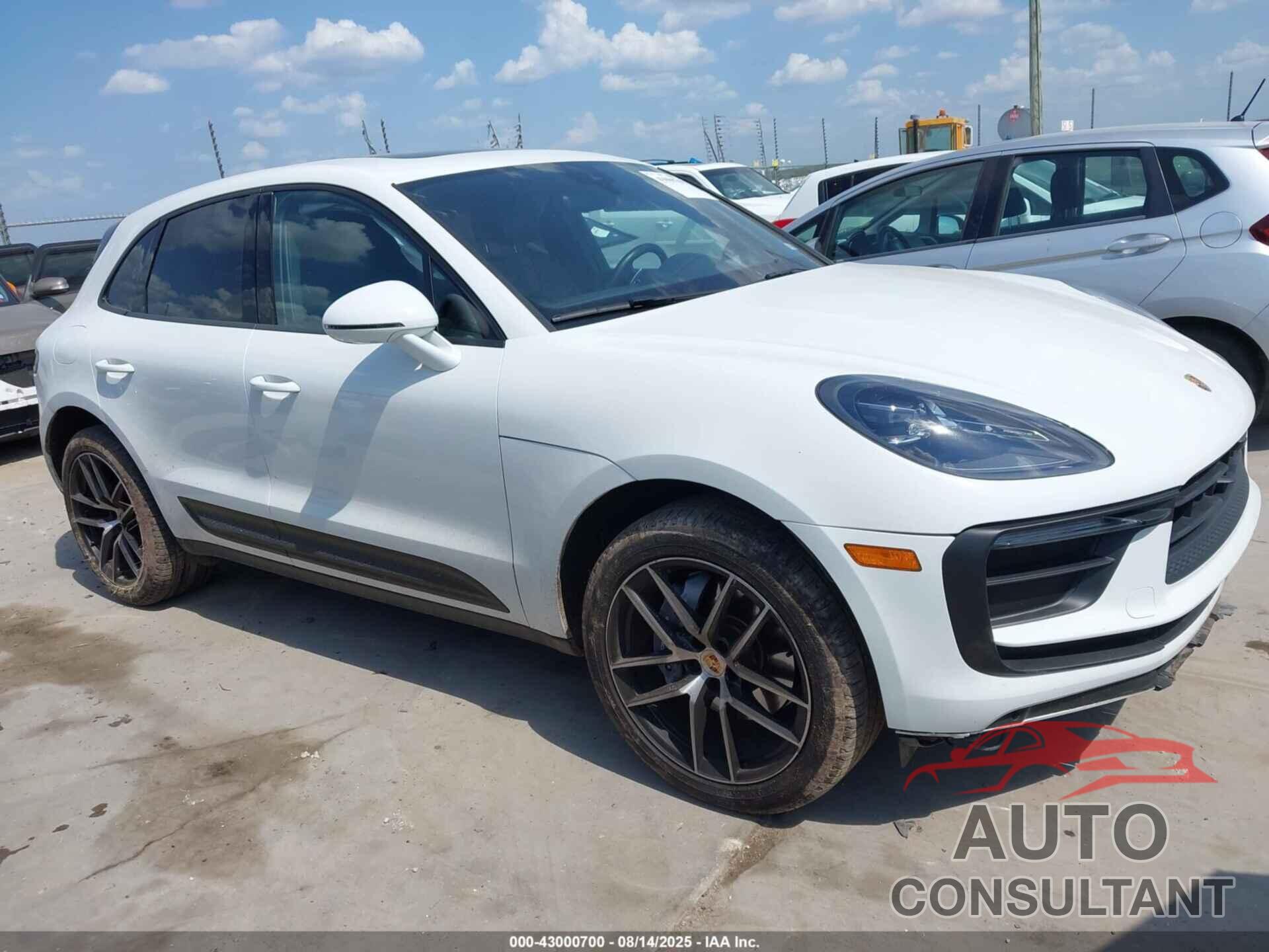 PORSCHE MACAN 2023 - WP1AA2A5XPLB08947