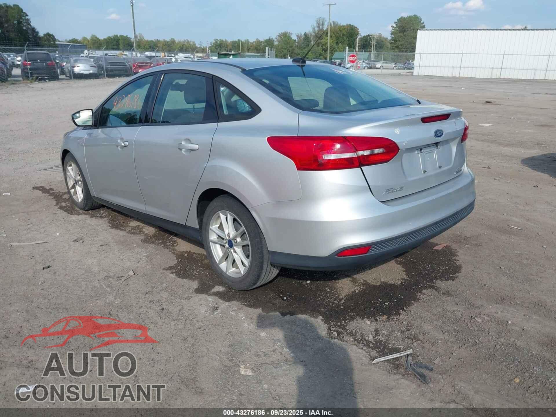 FORD FOCUS 2016 - 1FADP3F26GL399907