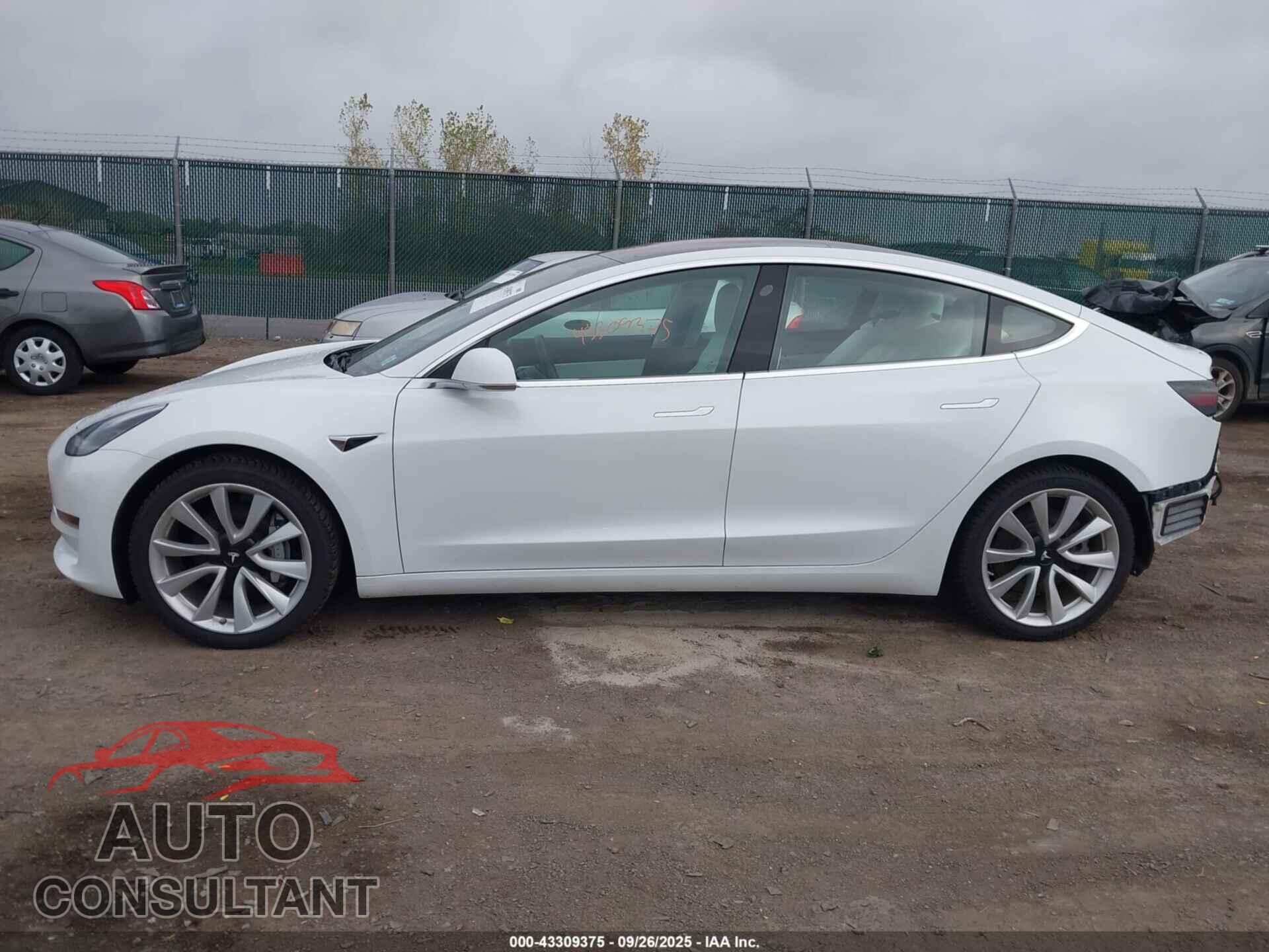 TESLA MODEL 3 2018 - 5YJ3E1EB2JF112221