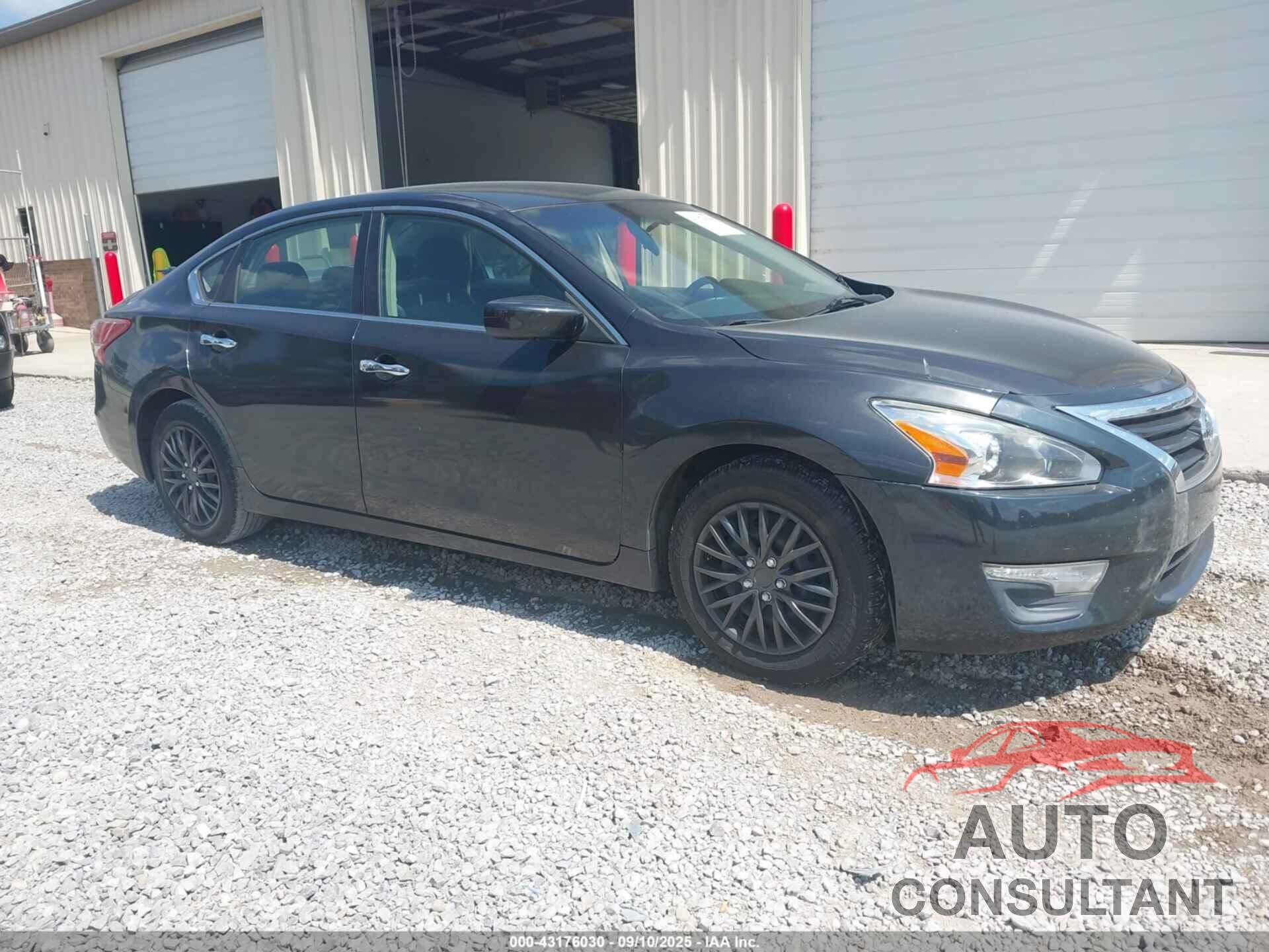 NISSAN ALTIMA 2013 - 1N4AL3AP7DN564400