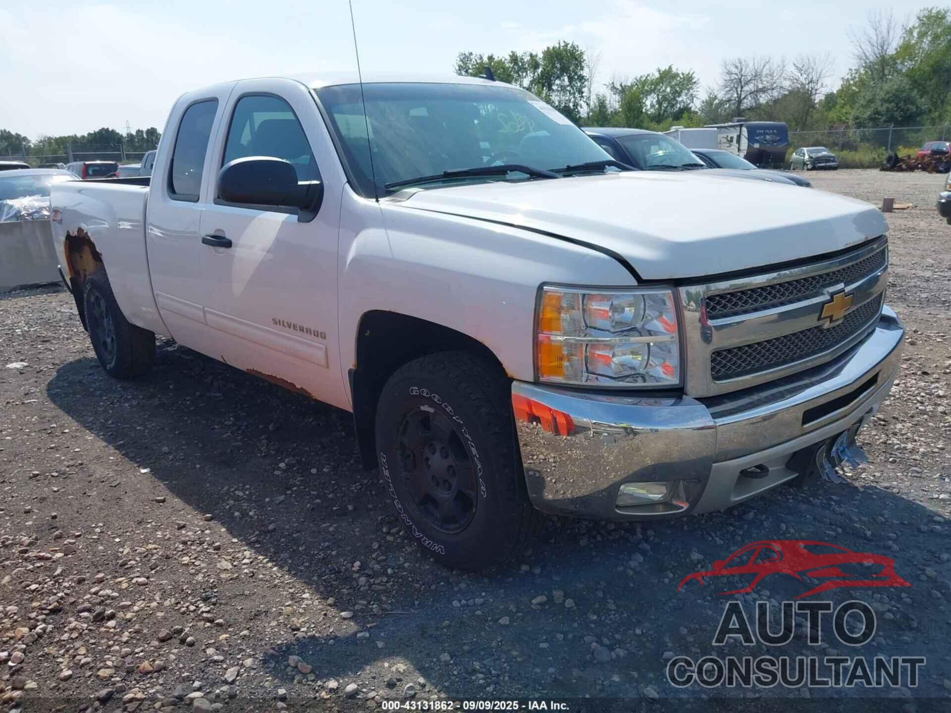 CHEVROLET SILVERADO 1500 2013 - 1GCRKSE72DZ406379