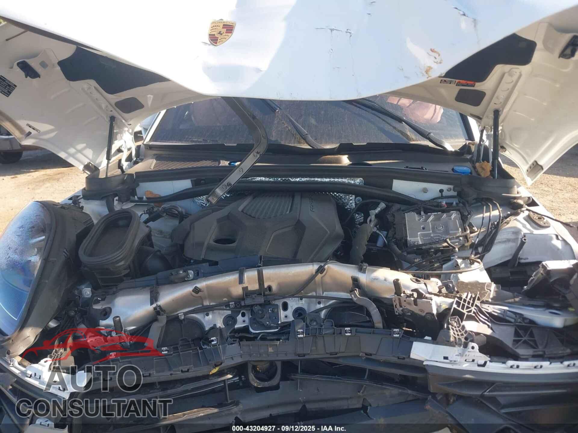 PORSCHE MACAN 2024 - WP1AA2A56RLB08446