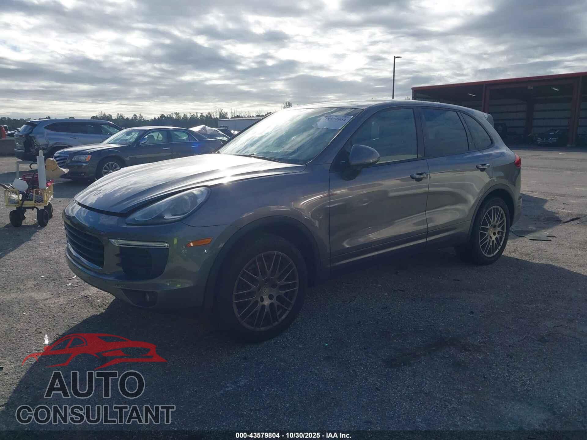 PORSCHE CAYENNE 2016 - WP1AA2A26GKA09005