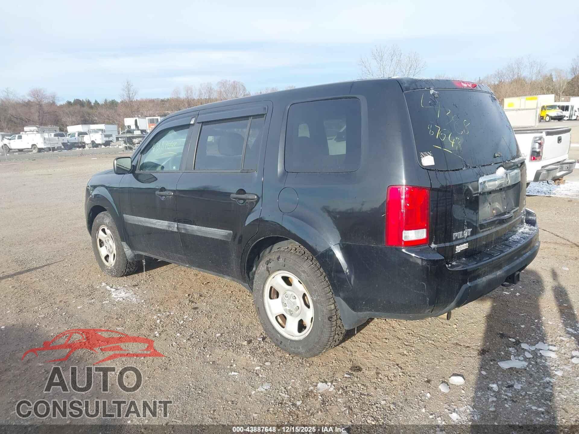 HONDA PILOT 2011 - 5FNYF4H20BB040078