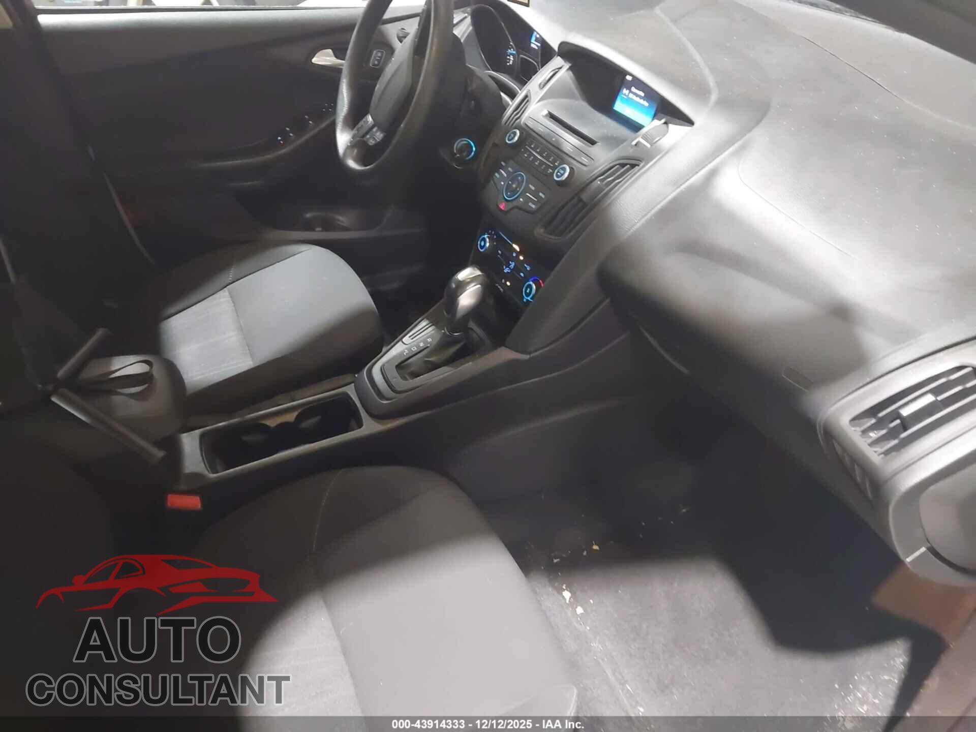 FORD FOCUS 2016 - 1FADP3F24GL213541