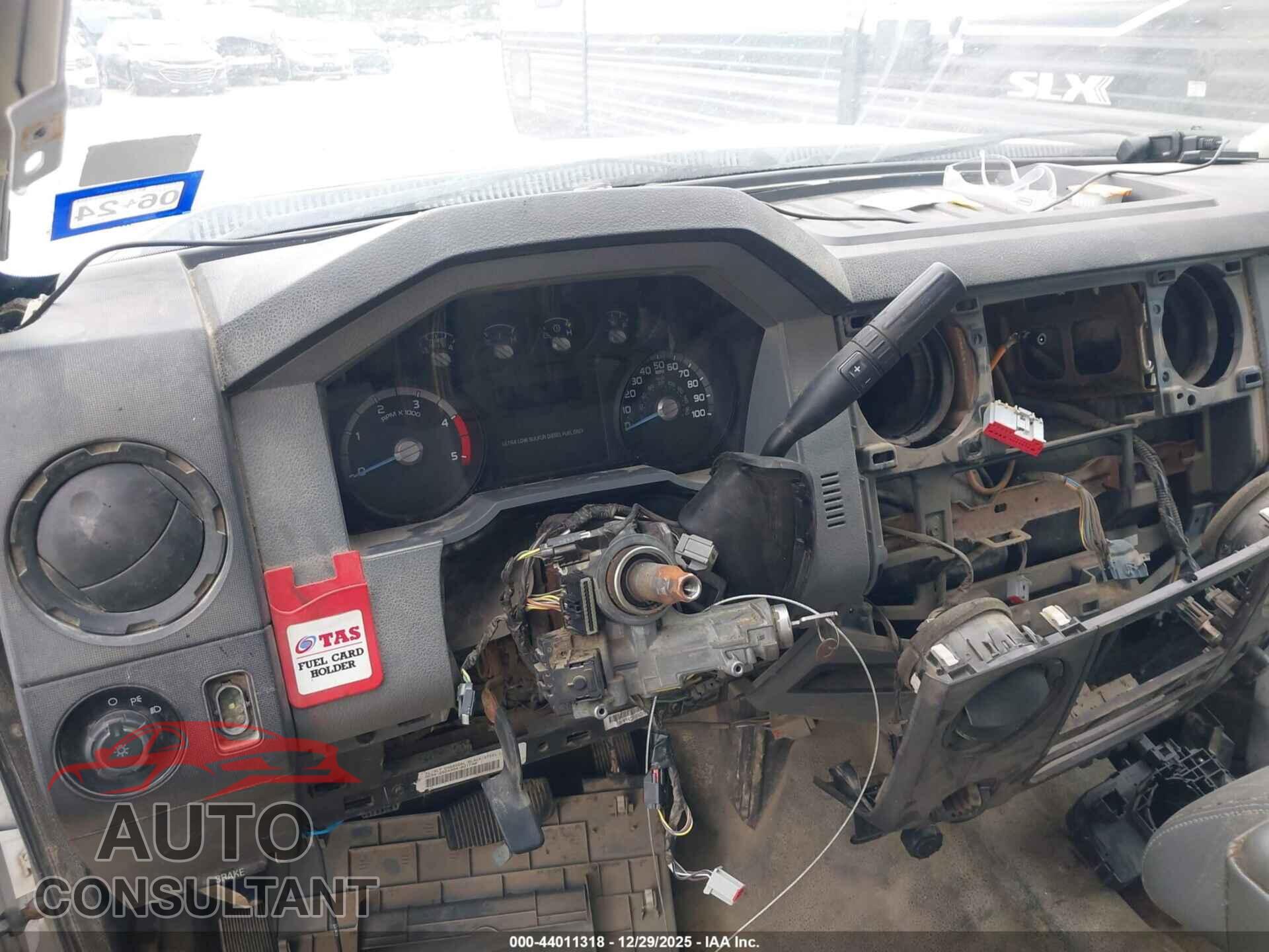 FORD F-350 CHASSIS 2013 - 1FD8W3GT7DEB73473