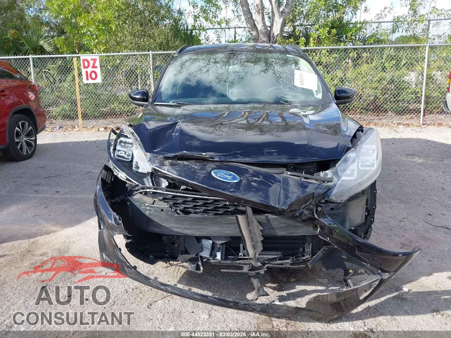 FORD ESCAPE 2020 - 1FMCU0DZ6LUC76279