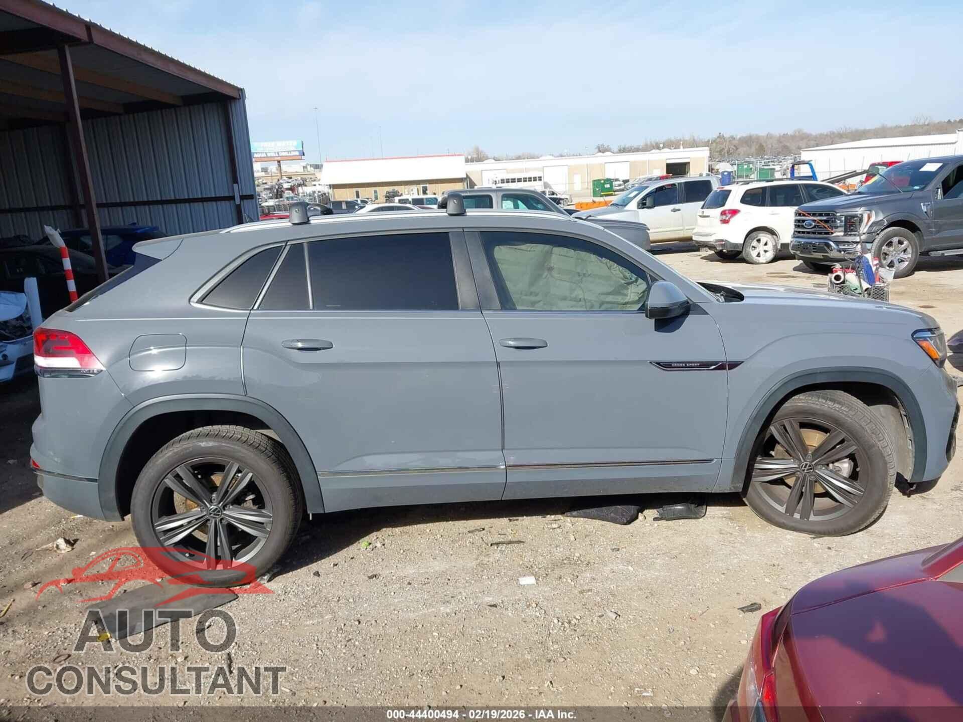 VOLKSWAGEN ATLAS CROSS SPORT 2021 - 1V2ME2CA0MC212323