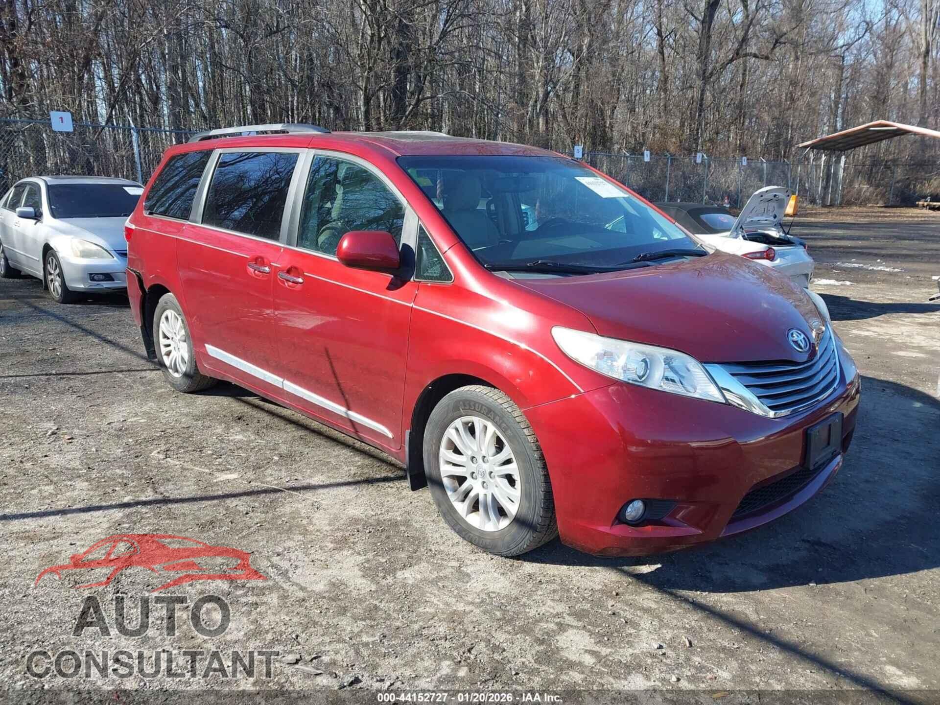 TOYOTA SIENNA 2015 - 5TDYK3DC4FS543473