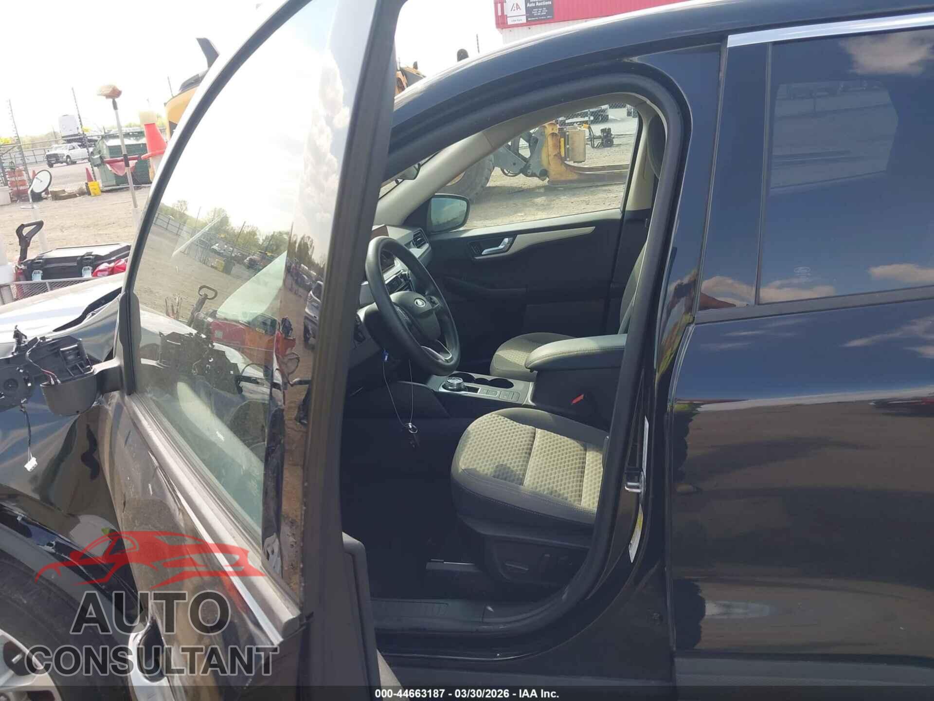 FORD ESCAPE 2020 - 1FMCU0G66LUA68551