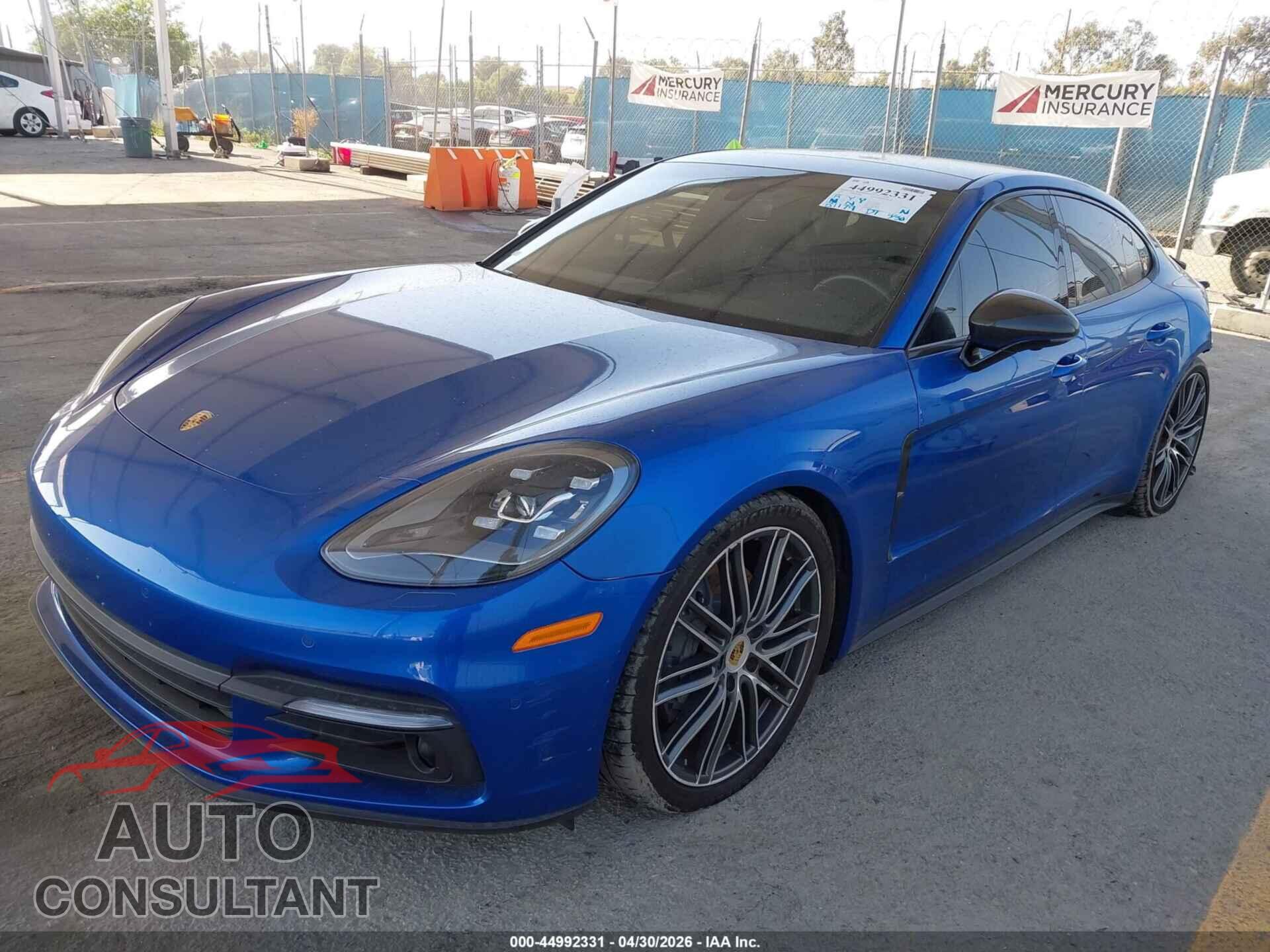 PORSCHE PANAMERA 2017 - WP0AB2A77HL120801