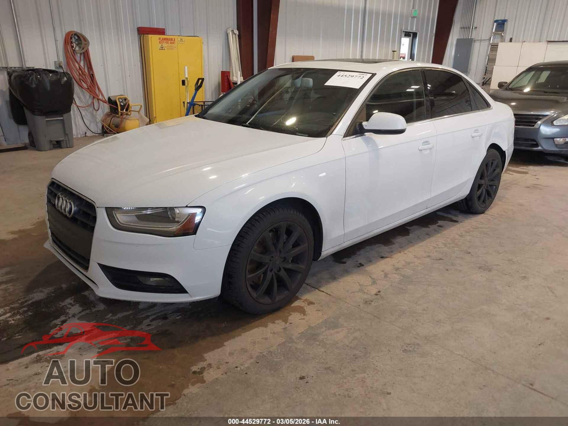 AUDI A4 2013 - WAUFFAFLXDA139677