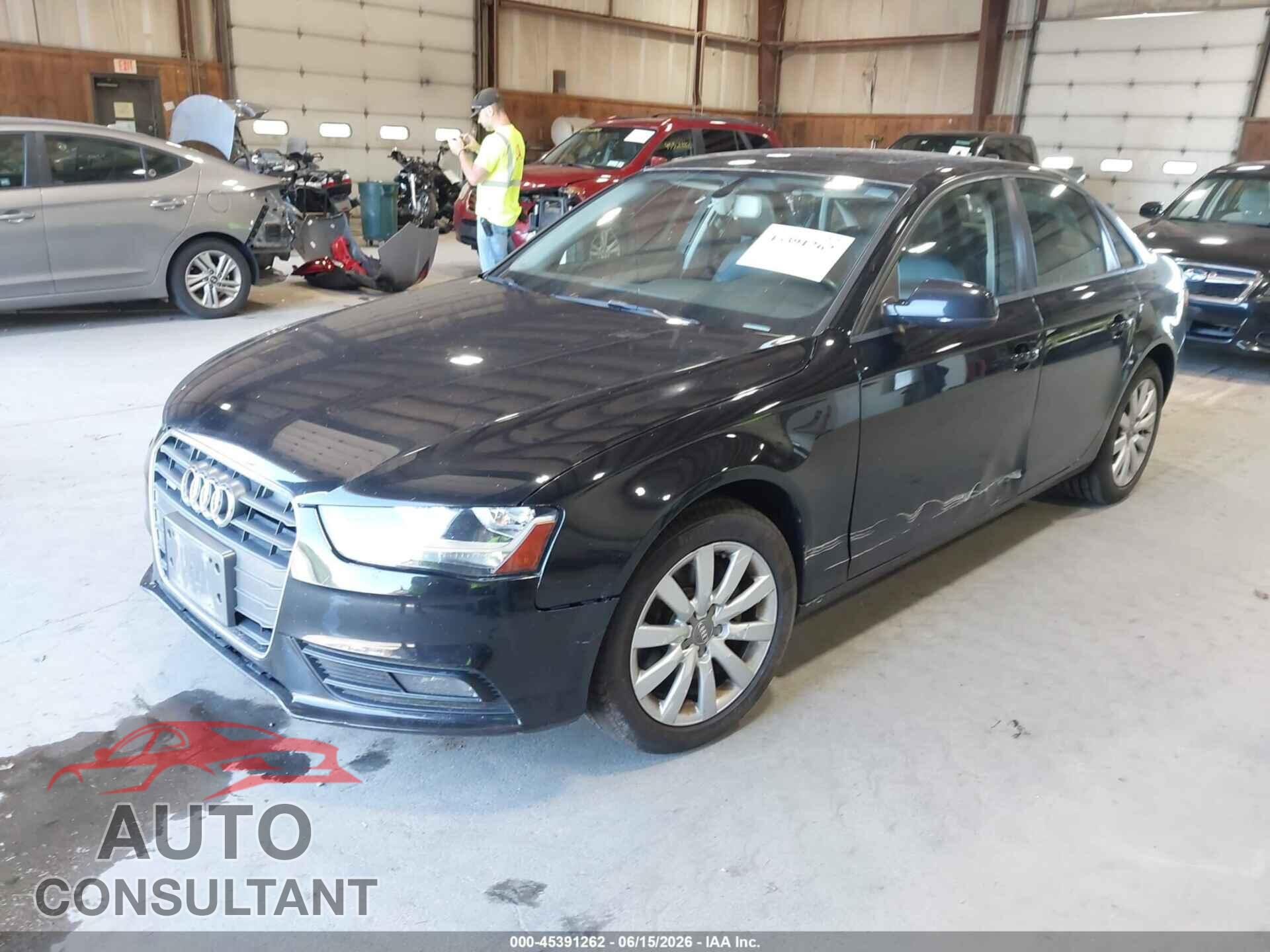 AUDI A4 2013 - WAUBFAFL8DN026656